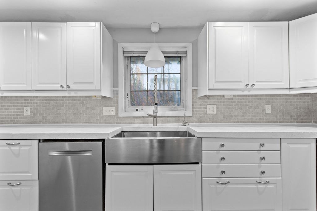 95 Royal Rd, Brockton, MA 02302 - Image 4