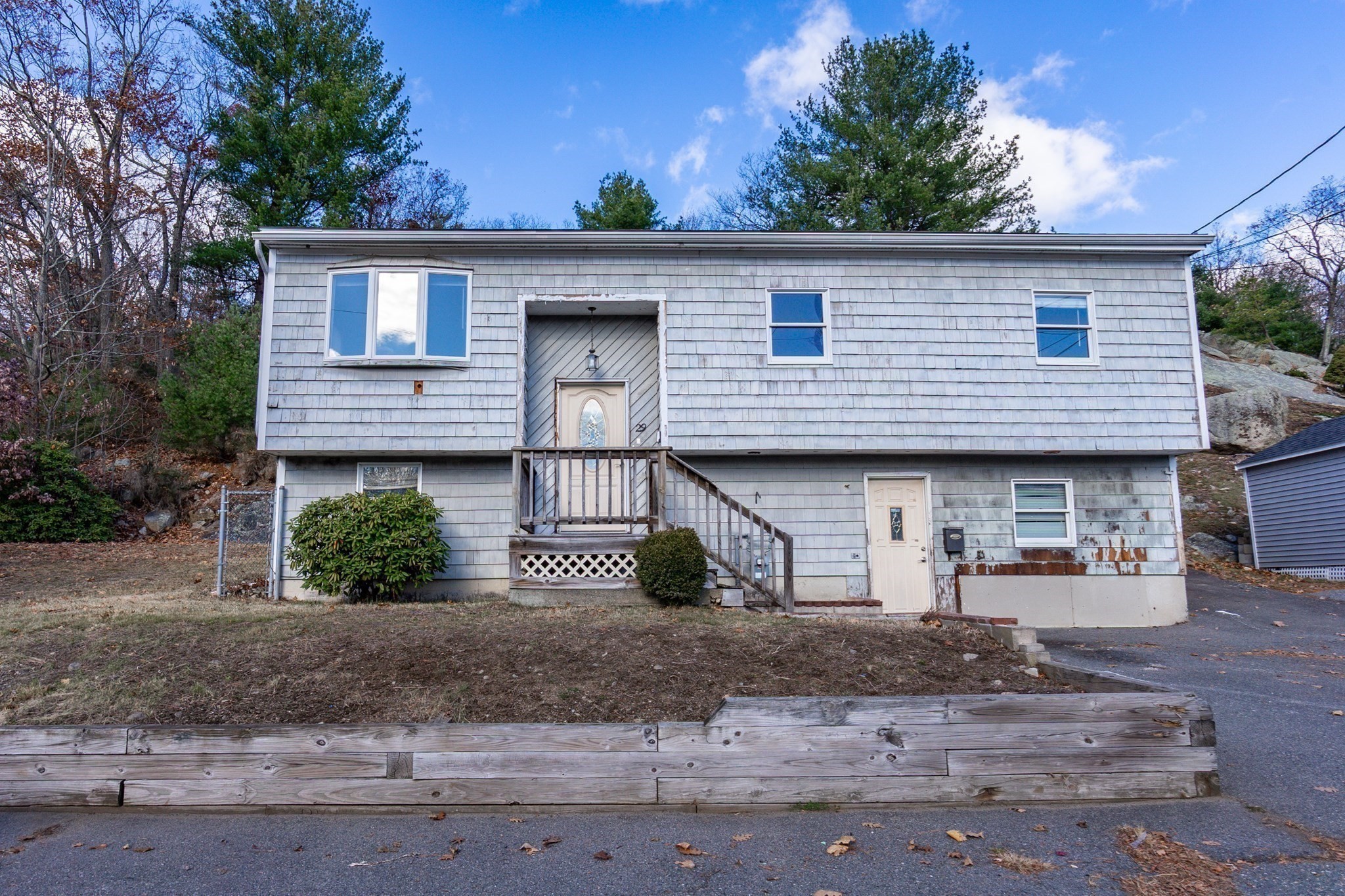 29 Rockway Road, Peabody, MA 01960