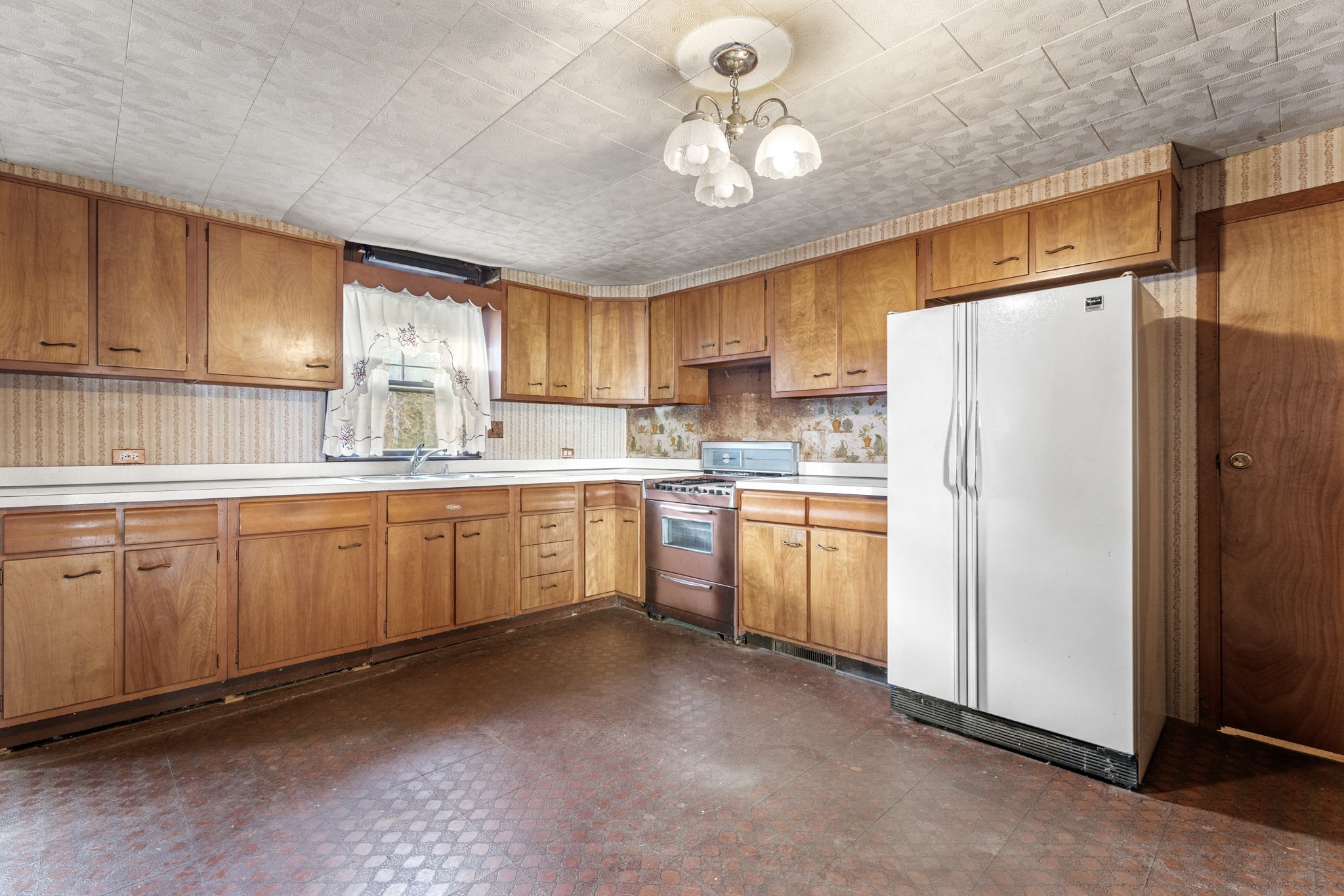 87 Neil Street, Marlborough, MA 01752 - Image 8