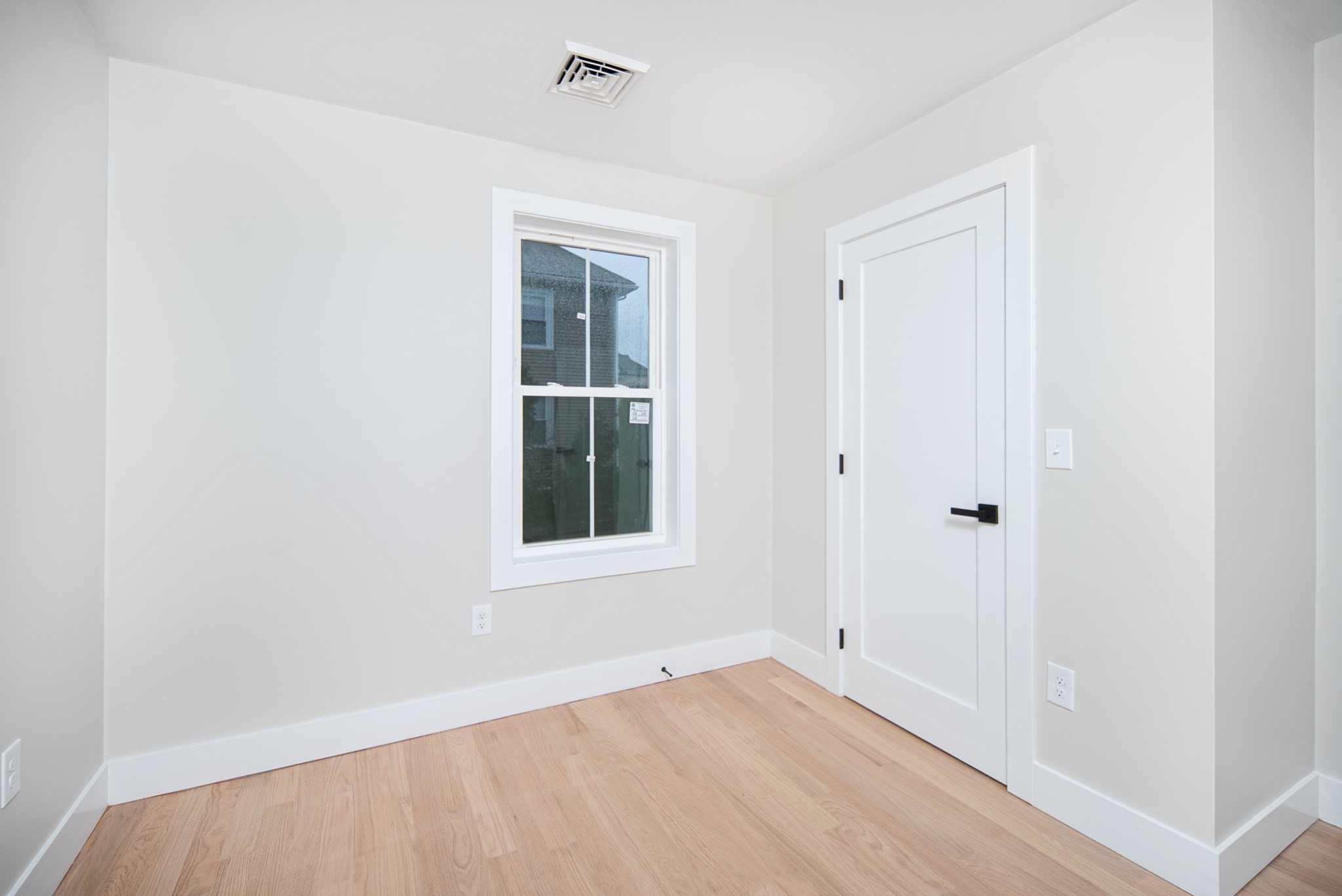 29 Dunford St, Providence, RI 02909 - Image 15