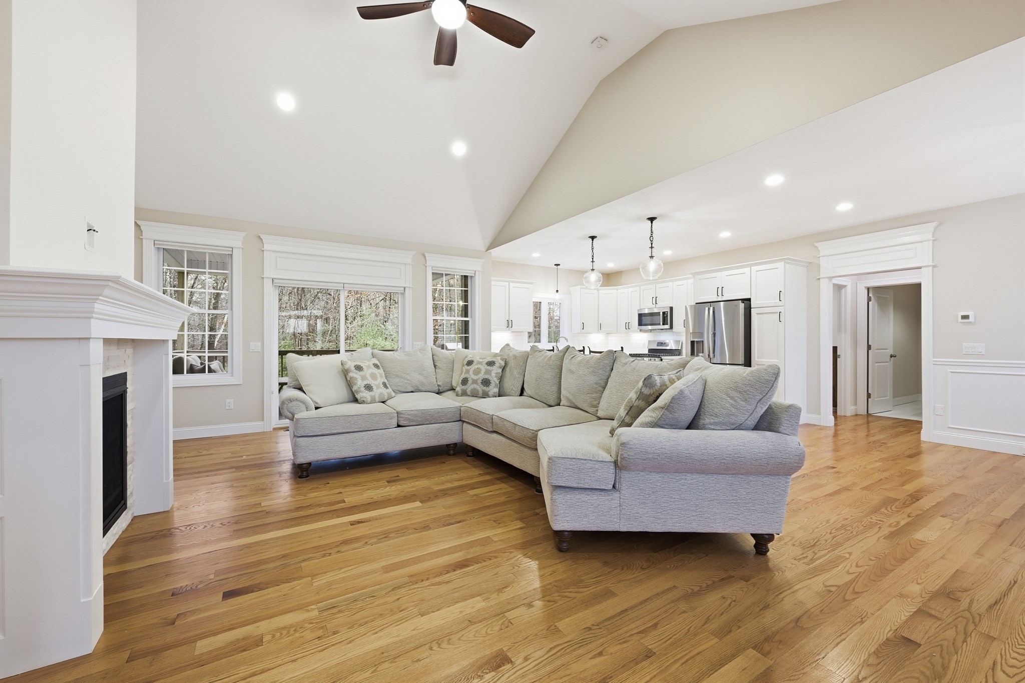 28 Sycamore Cir, Belchertown, MA 01007 - Image 7