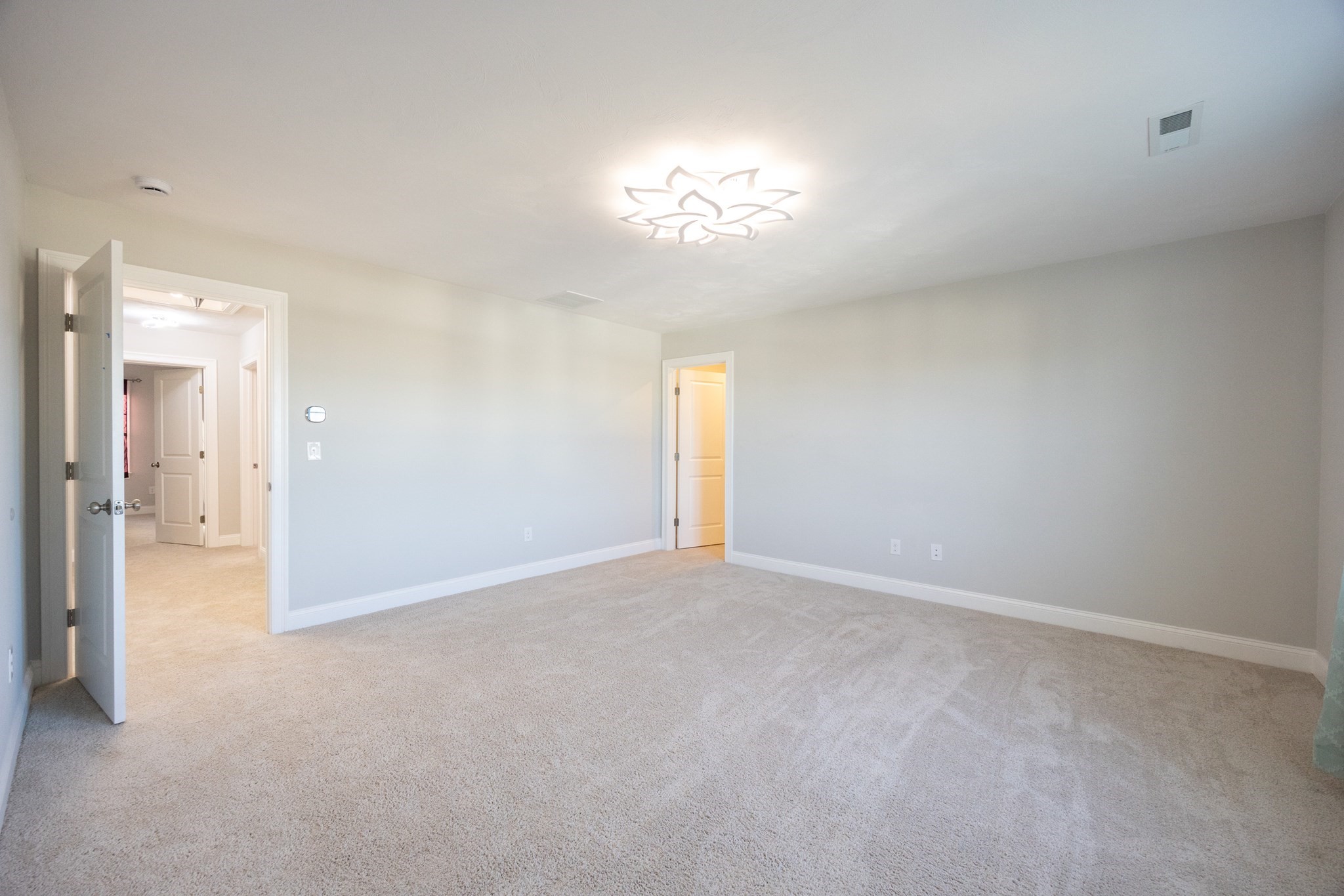 1 Clover Drive, Bellingham, MA 02019 - Image 17