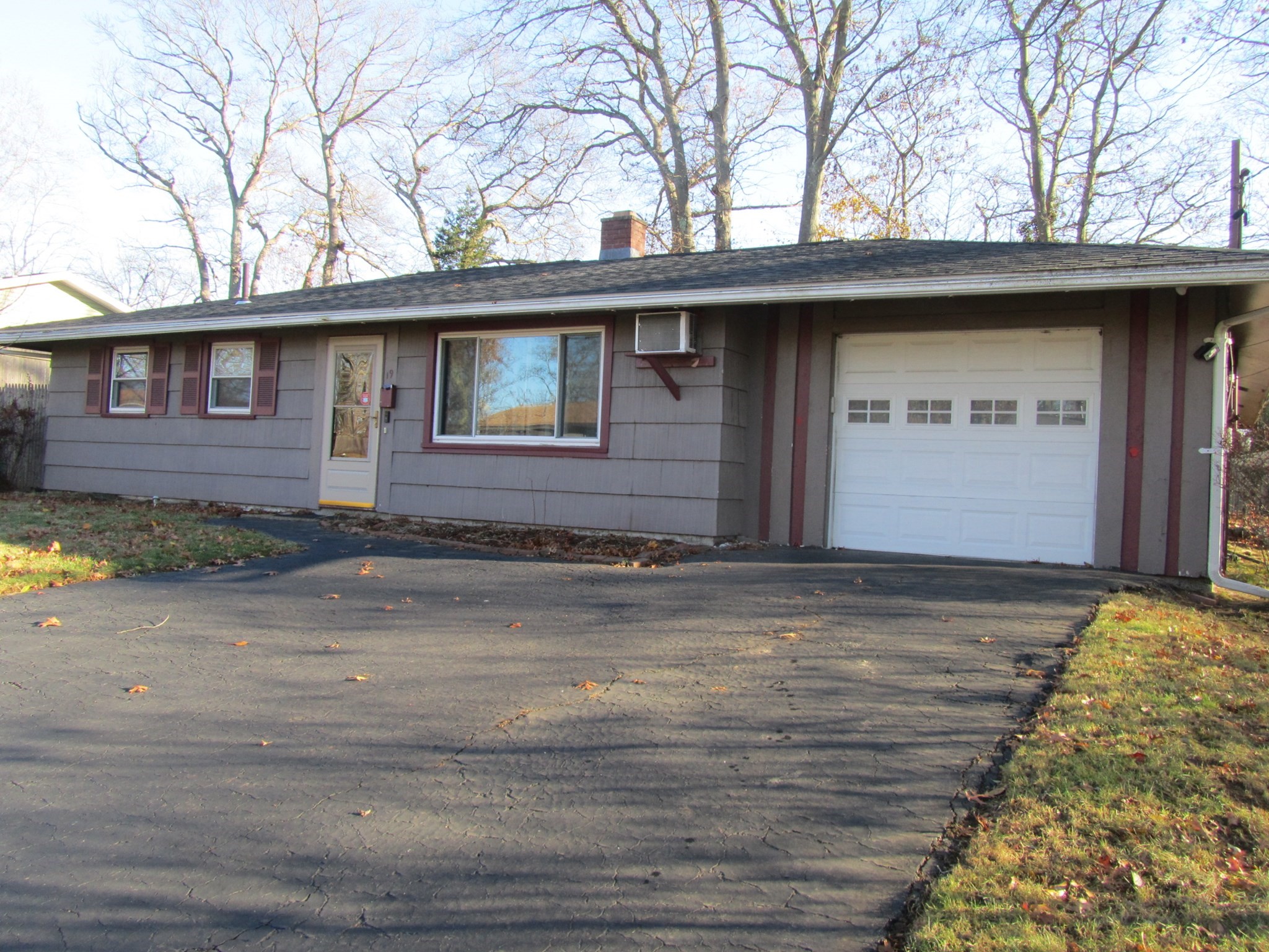 19 Ruth Rd, Brockton, MA 02302 - Image 2