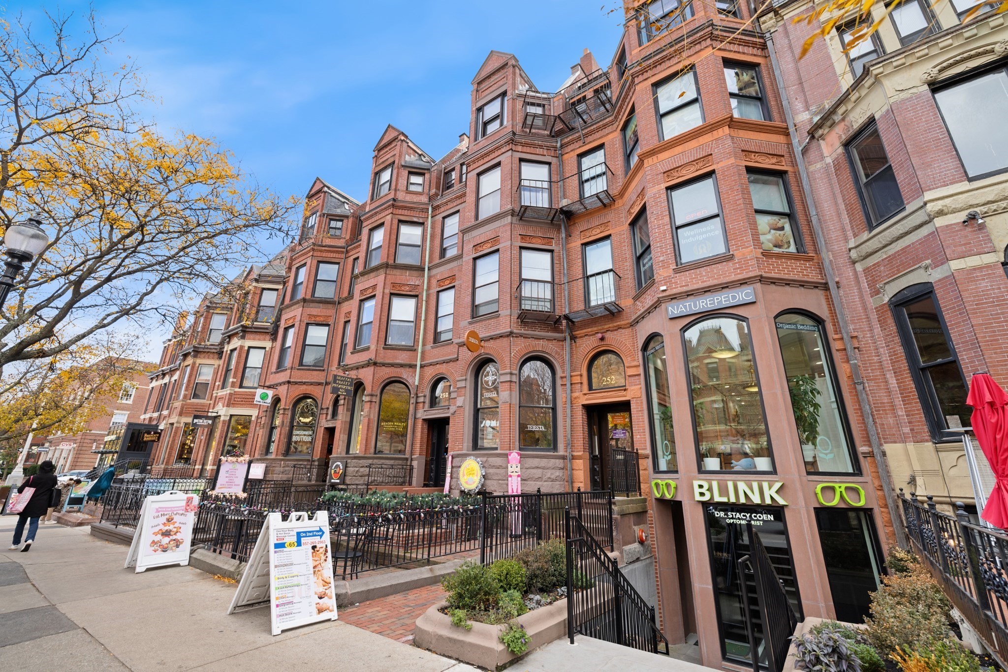 250 Newbury Unit A, Back Bay, Boston, MA 02116 - Image 2