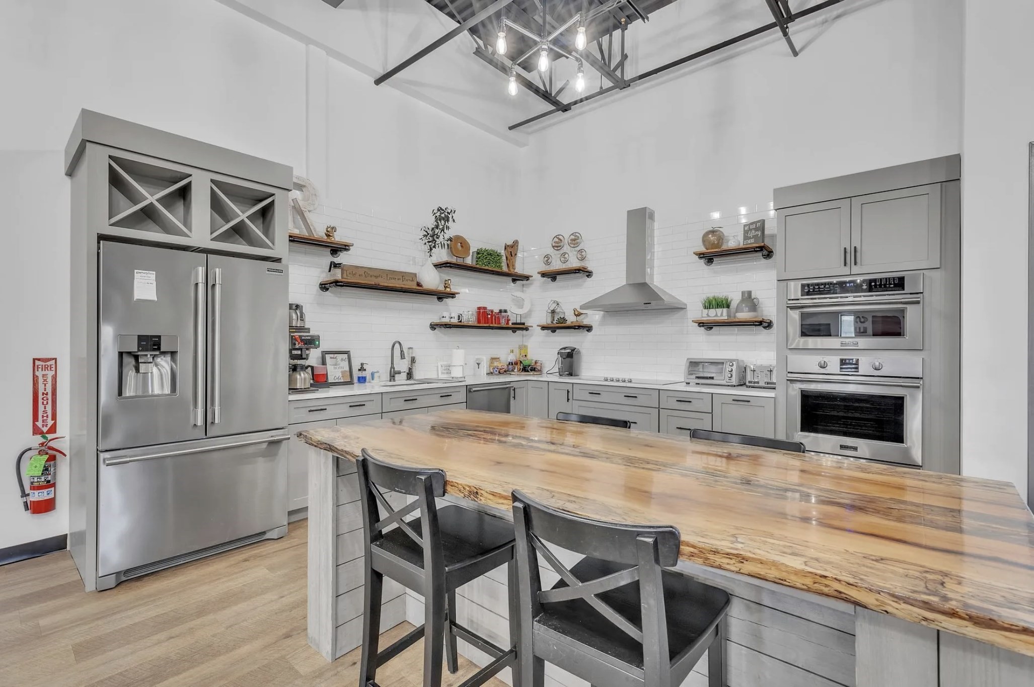 11 Almgren Dr Unit A23, Agawam, MA 01001 - Image 4