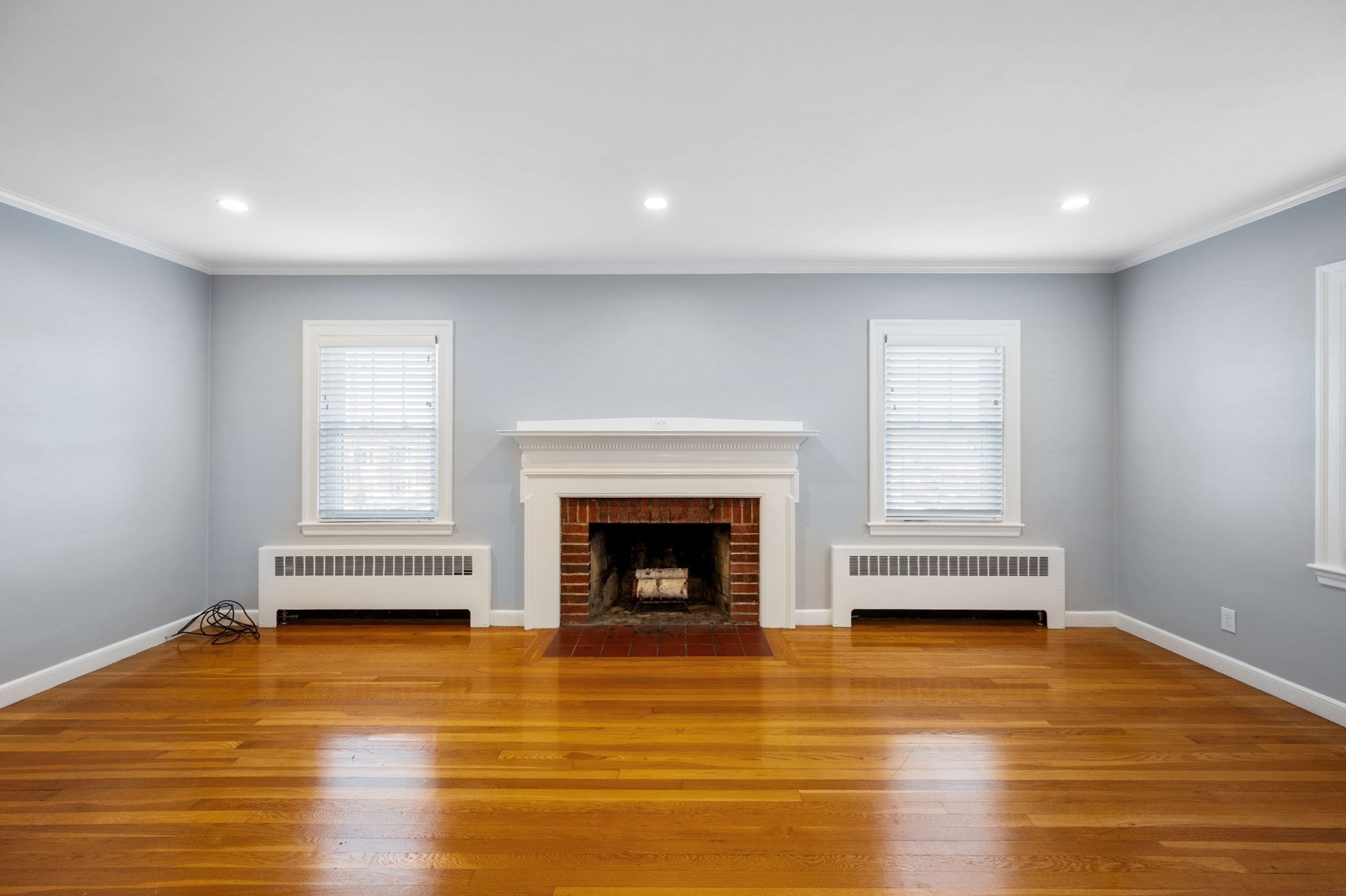 438 Central Ave Unit 2, Milton, MA 02186 - Image 2