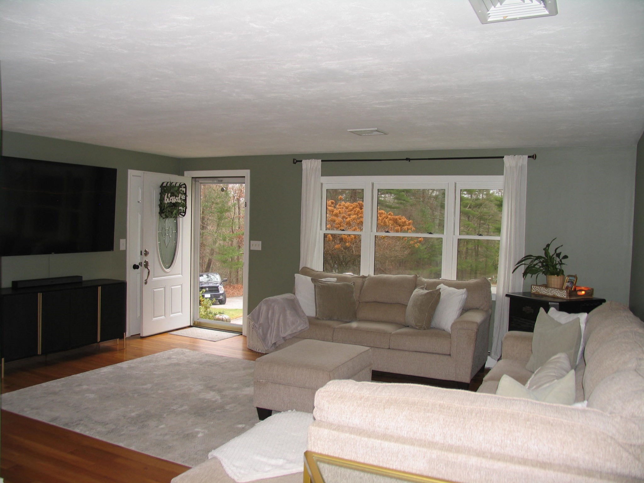 20 Drury Ln, Oxford, MA 01540 - Image 13