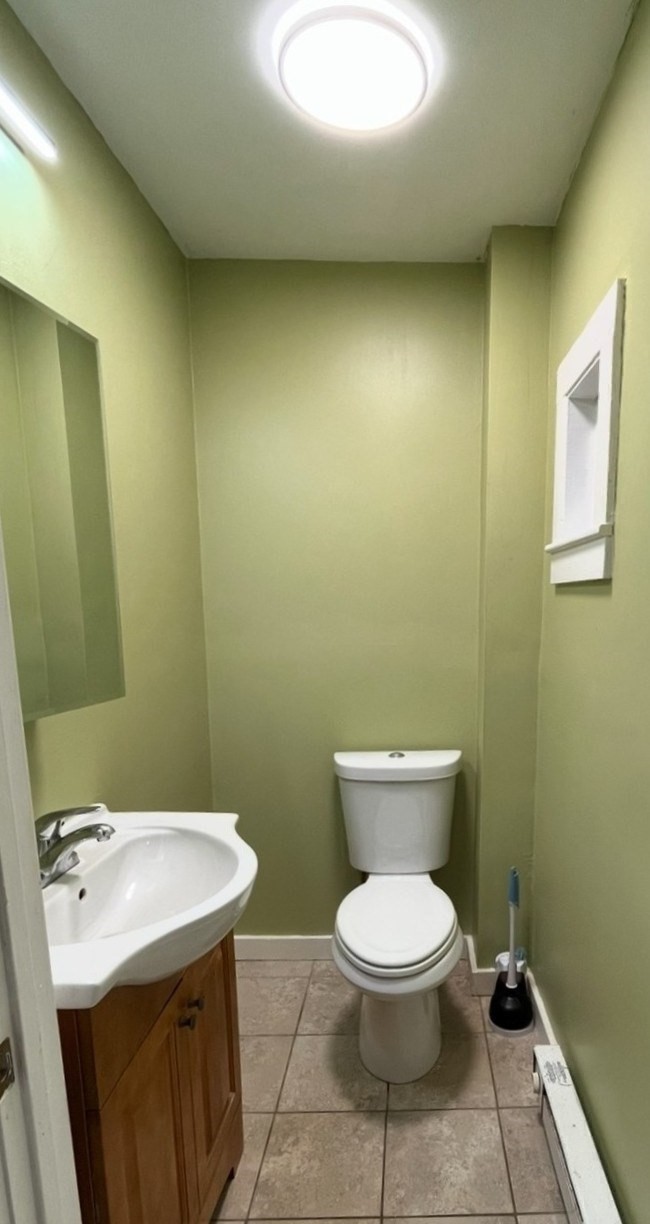 111 Howe St, Marlborough, MA 01752 - Image 18