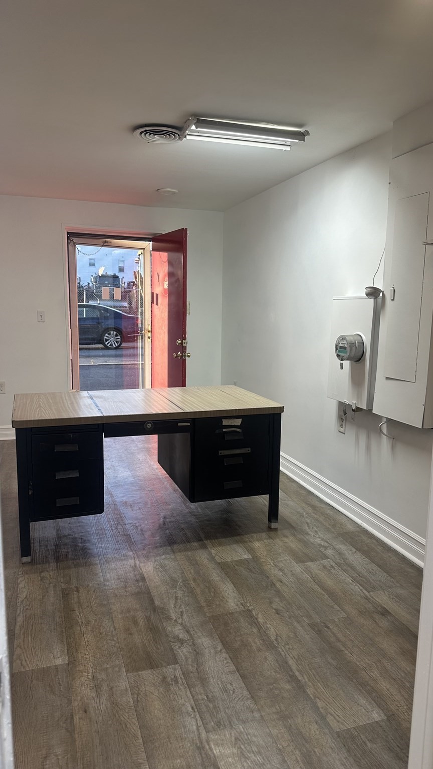 65 N Quarry St, Fall River, MA 02723 - Image 6