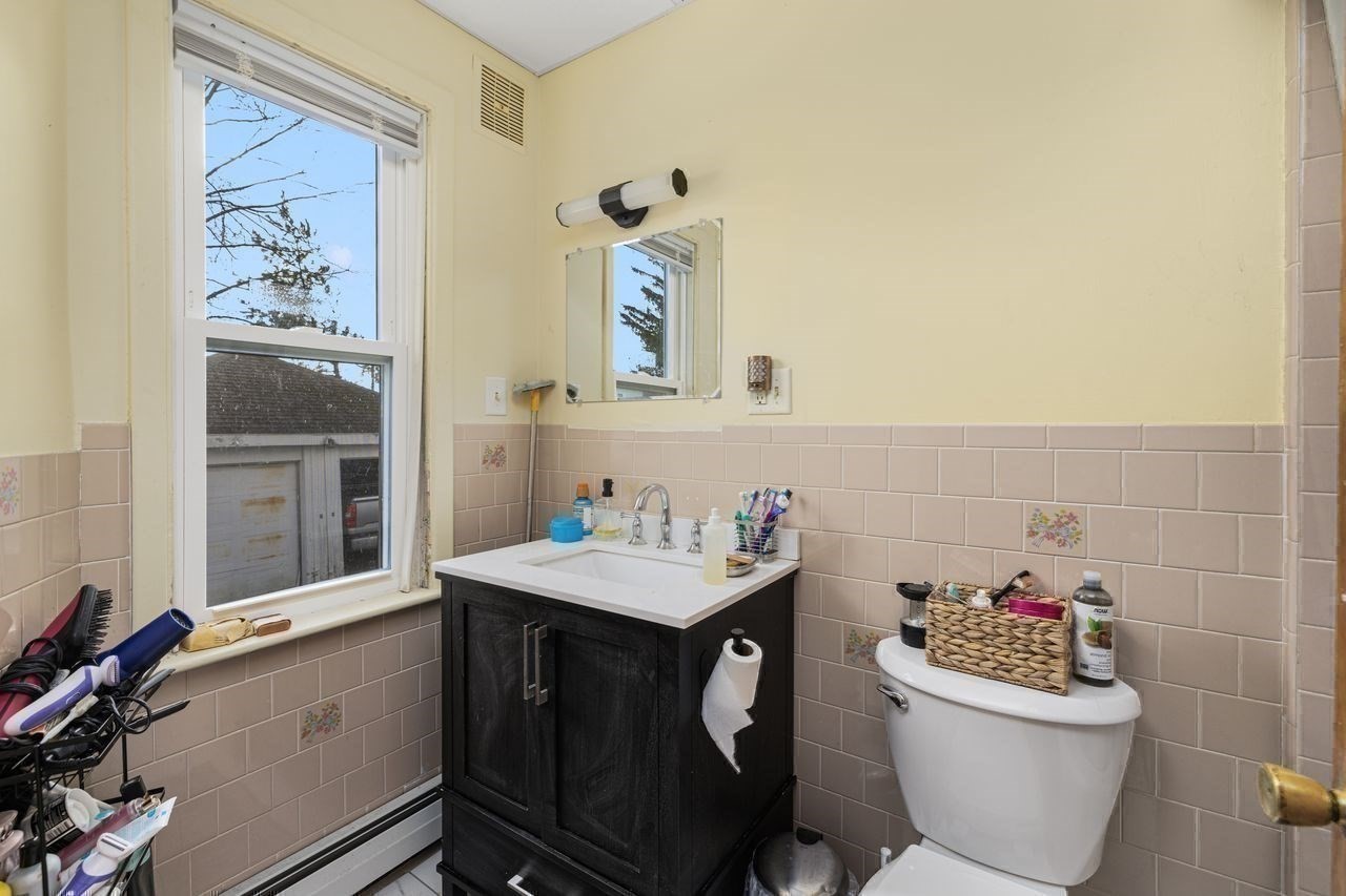 54 Randall Street, Cranston, RI 02920 - Image 25