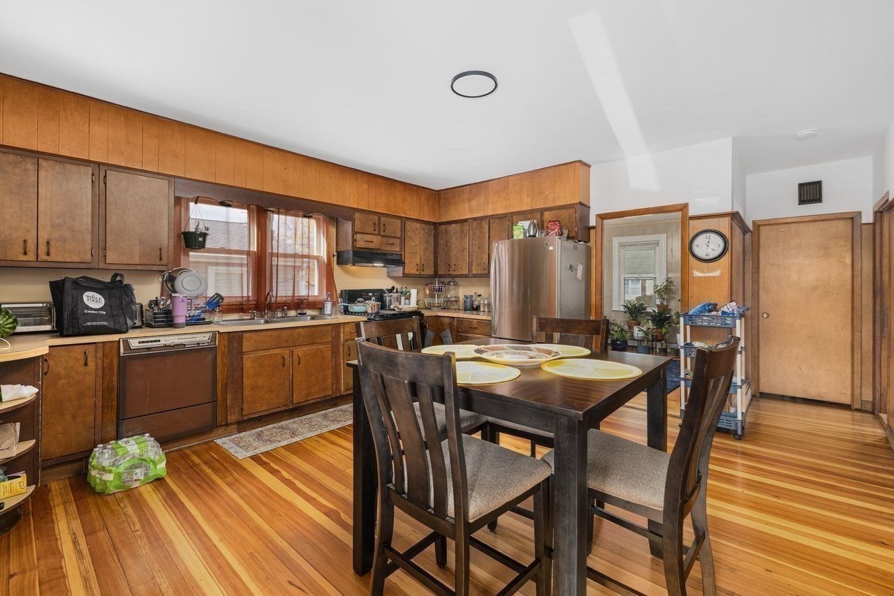 54 Randall Street, Cranston, RI 02920 - Image 27