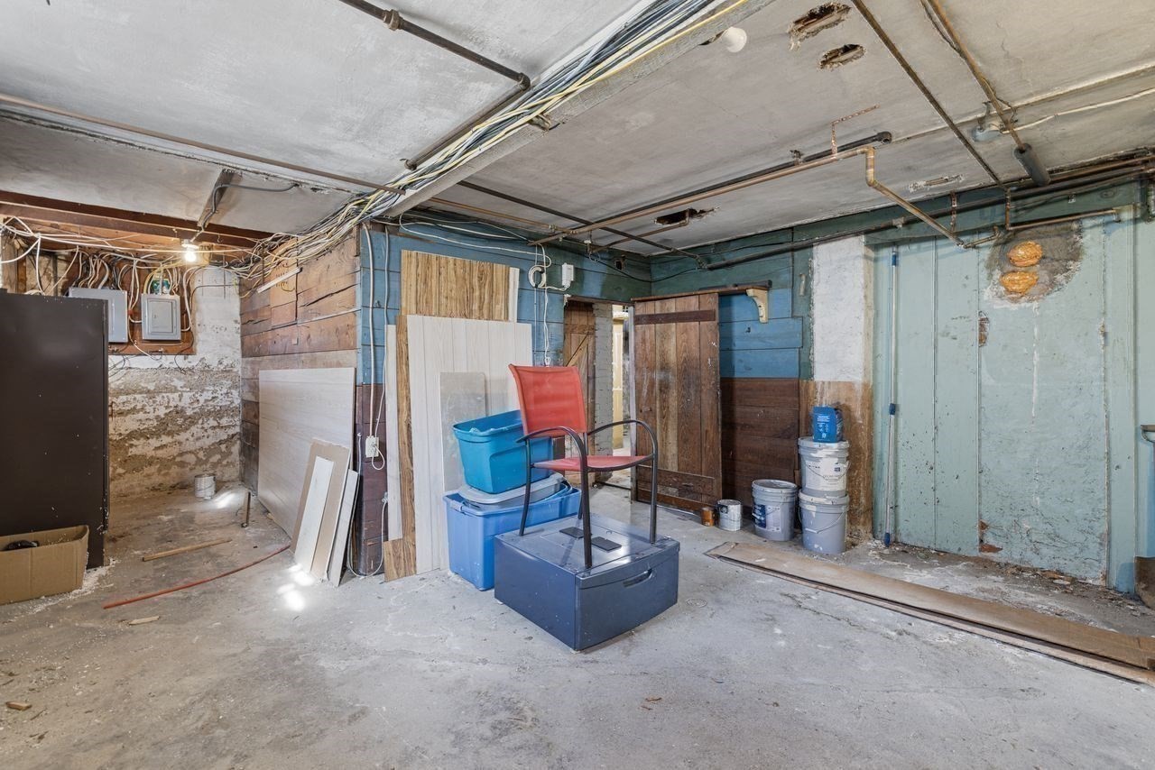 54 Randall Street, Cranston, RI 02920 - Image 35