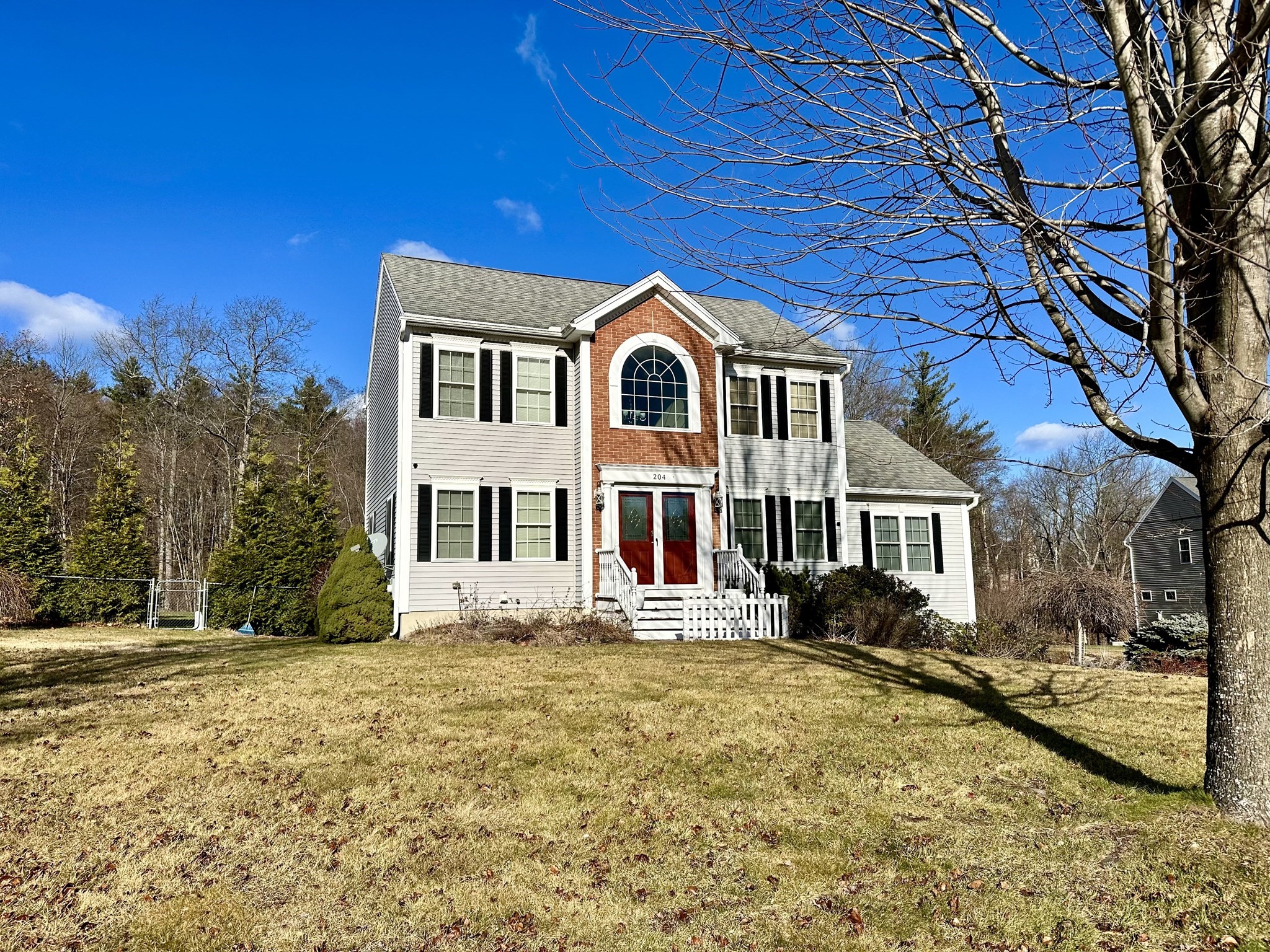 204 Roosevelt St, Fitchburg, MA 01420 - Image 2