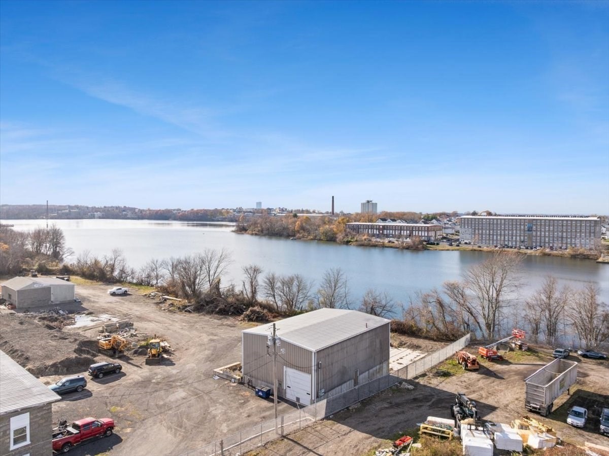 593 Montaup St, Fall River, MA 02724 - Image 2