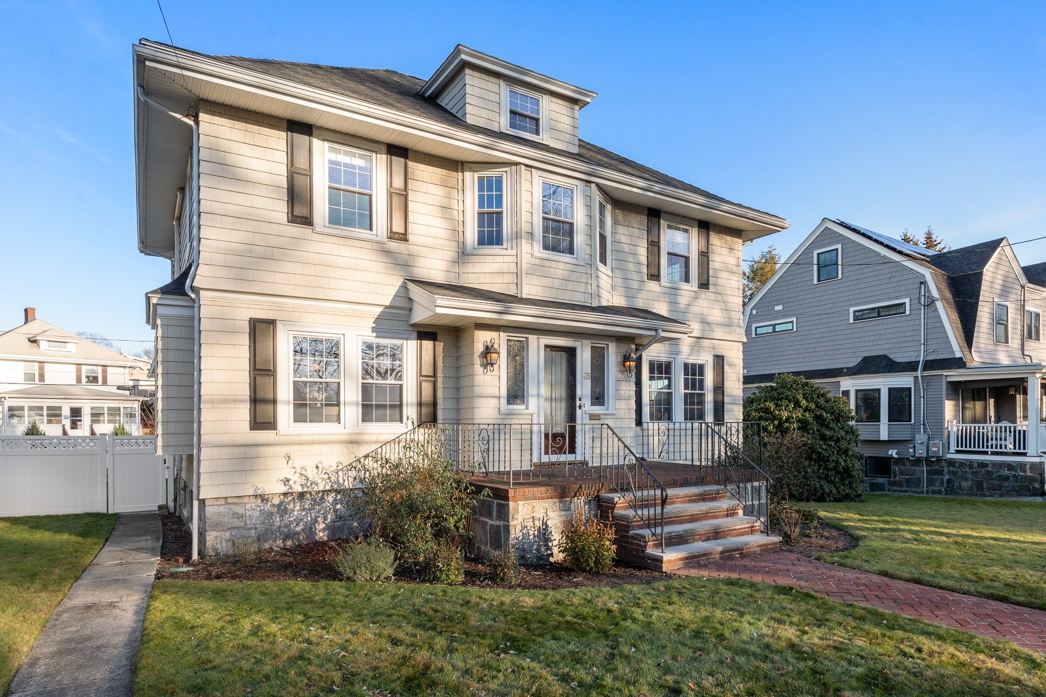 35 Grove St, Medford, MA 02155 - Image 1