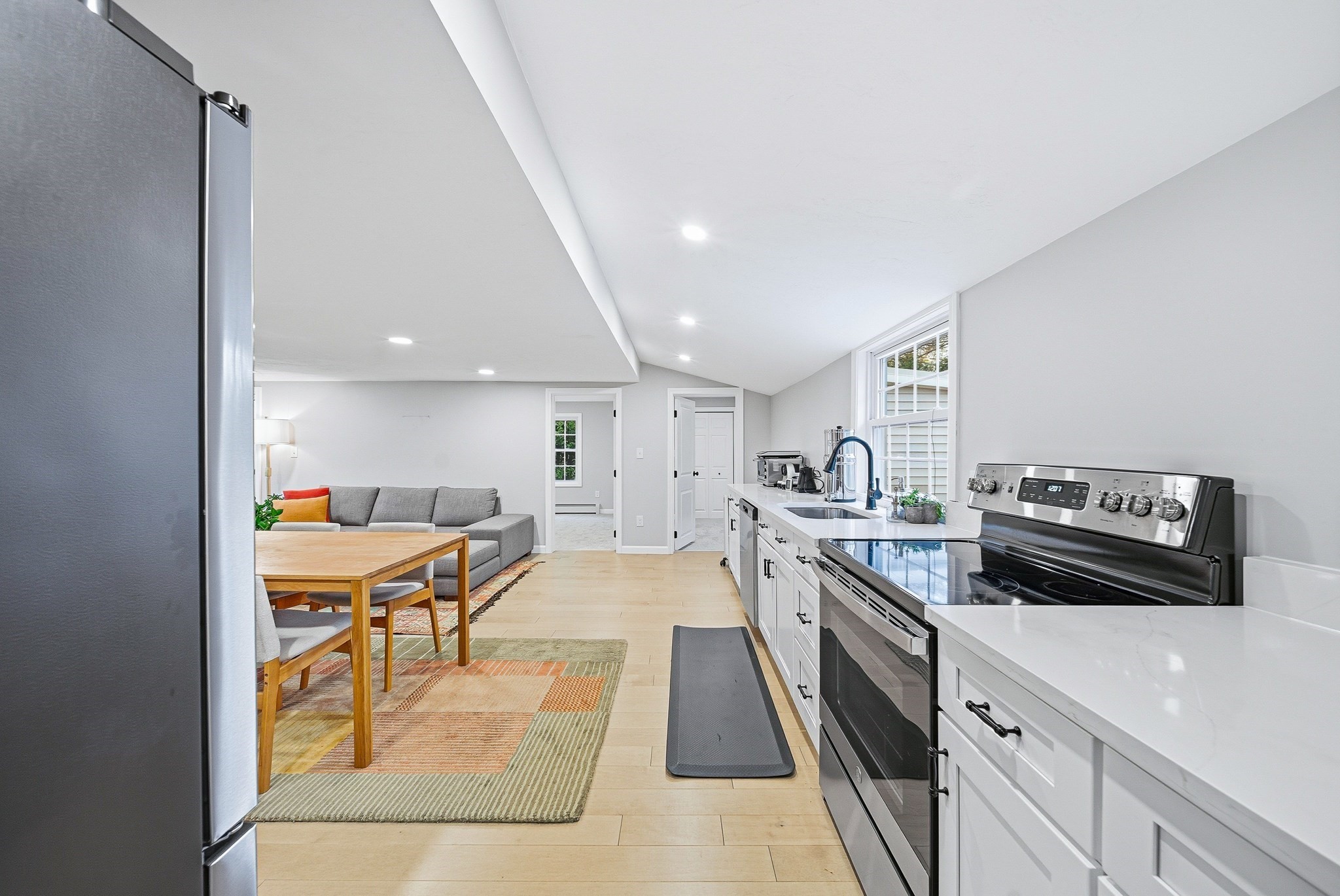 30 Davenport St, Worcester, MA 01610 - Image 12