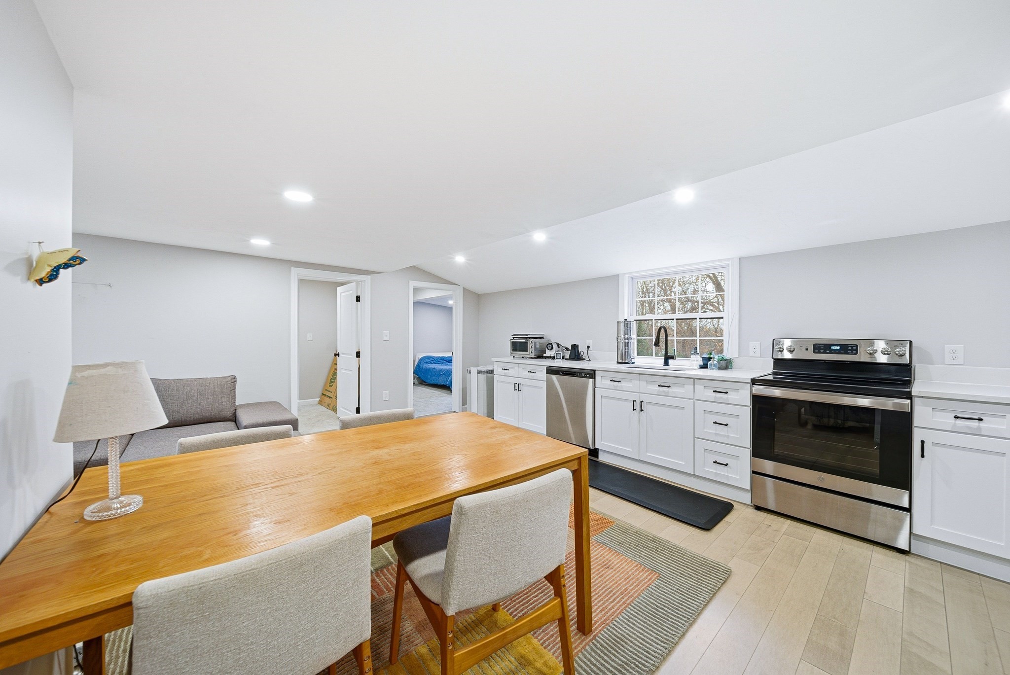 30 Davenport St, Worcester, MA 01610 - Image 10