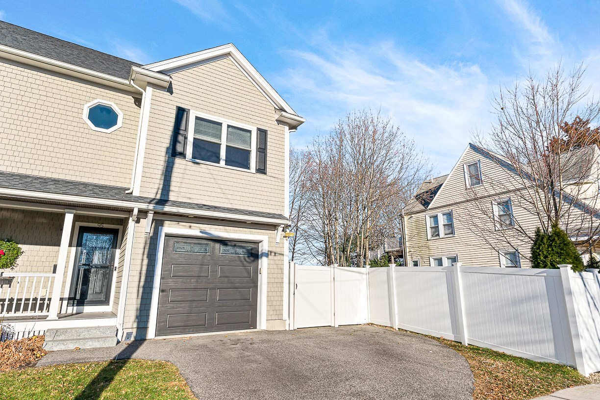 95 Irving Street Unit 95, Winchester, MA 01890 - Image 42