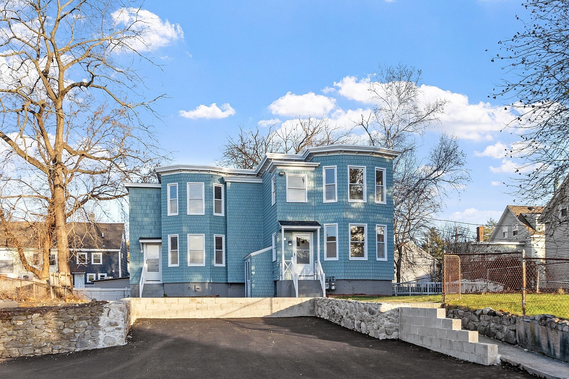 23 Lewis St, Haverhill, MA 01830 - Image 2
