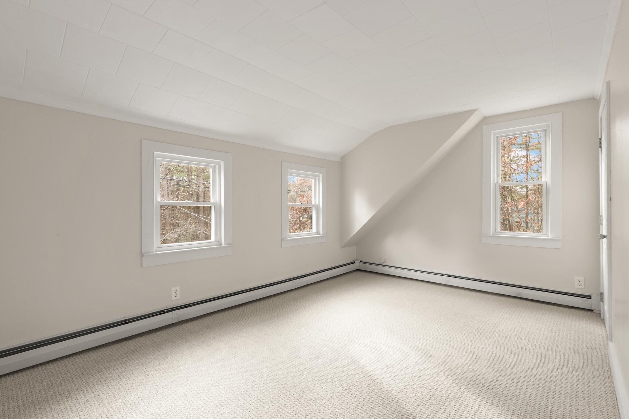 319 Pleasant St, Dunstable, MA 01827 - Image 24