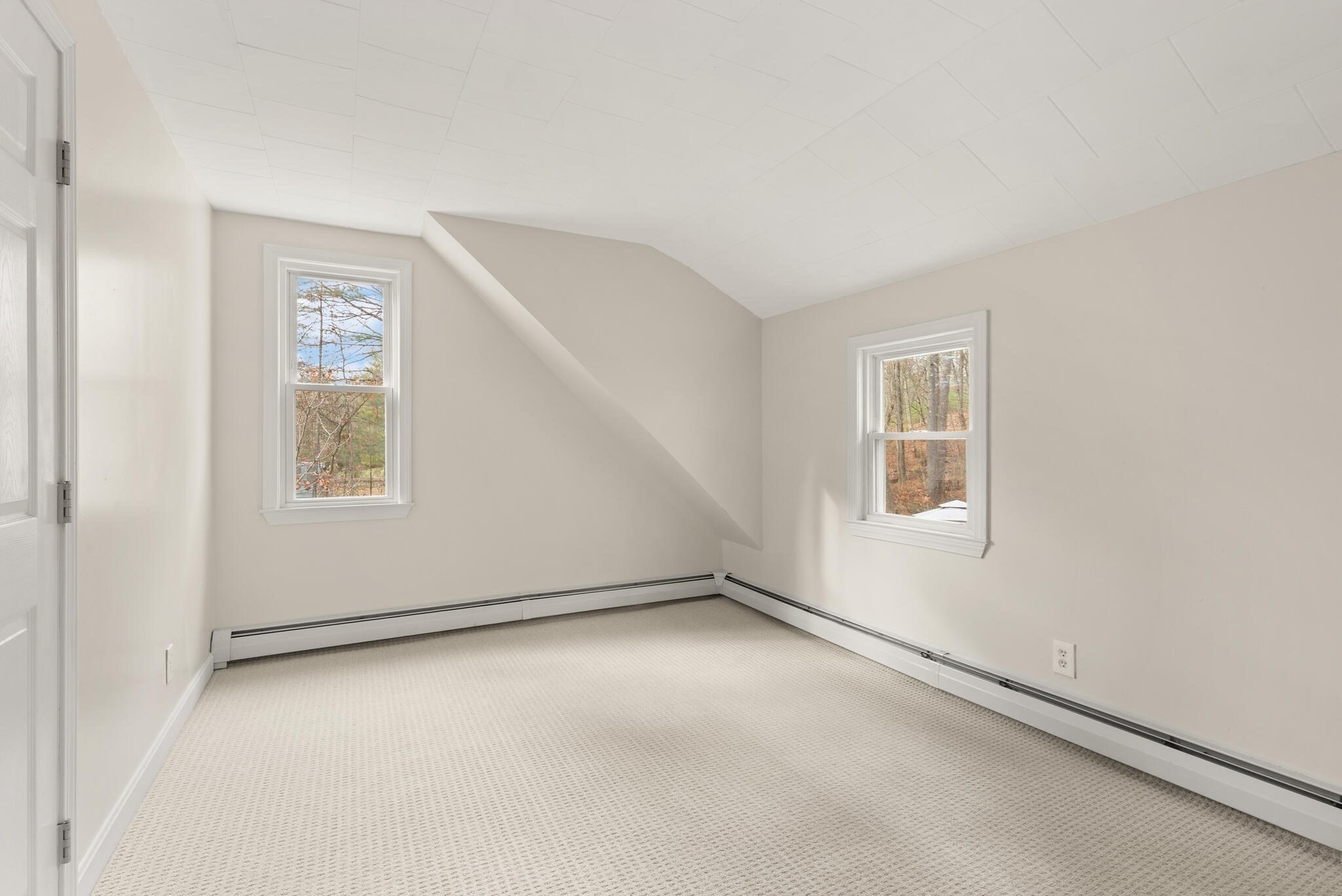 319 Pleasant St, Dunstable, MA 01827 - Image 27
