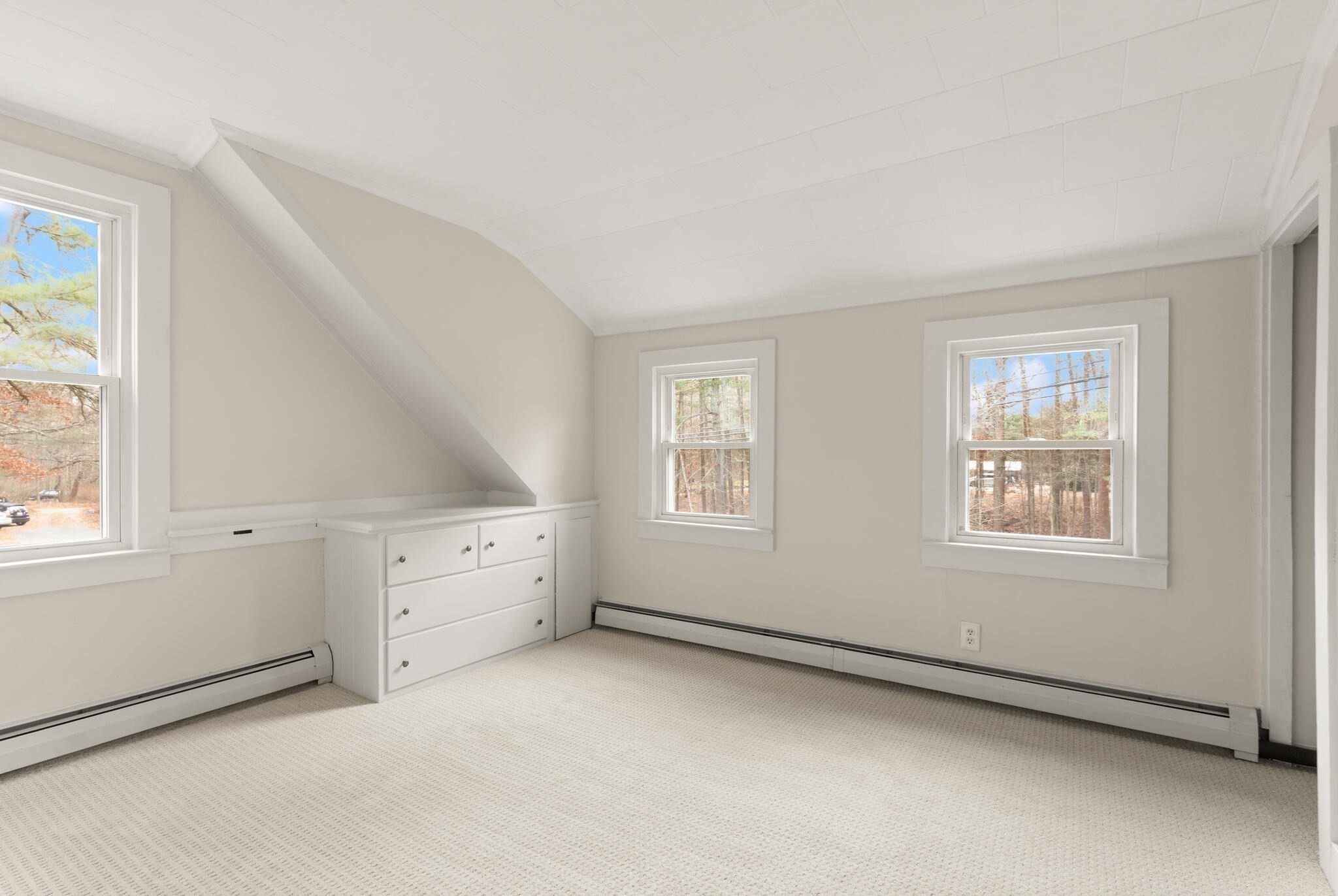 319 Pleasant St, Dunstable, MA 01827 - Image 29