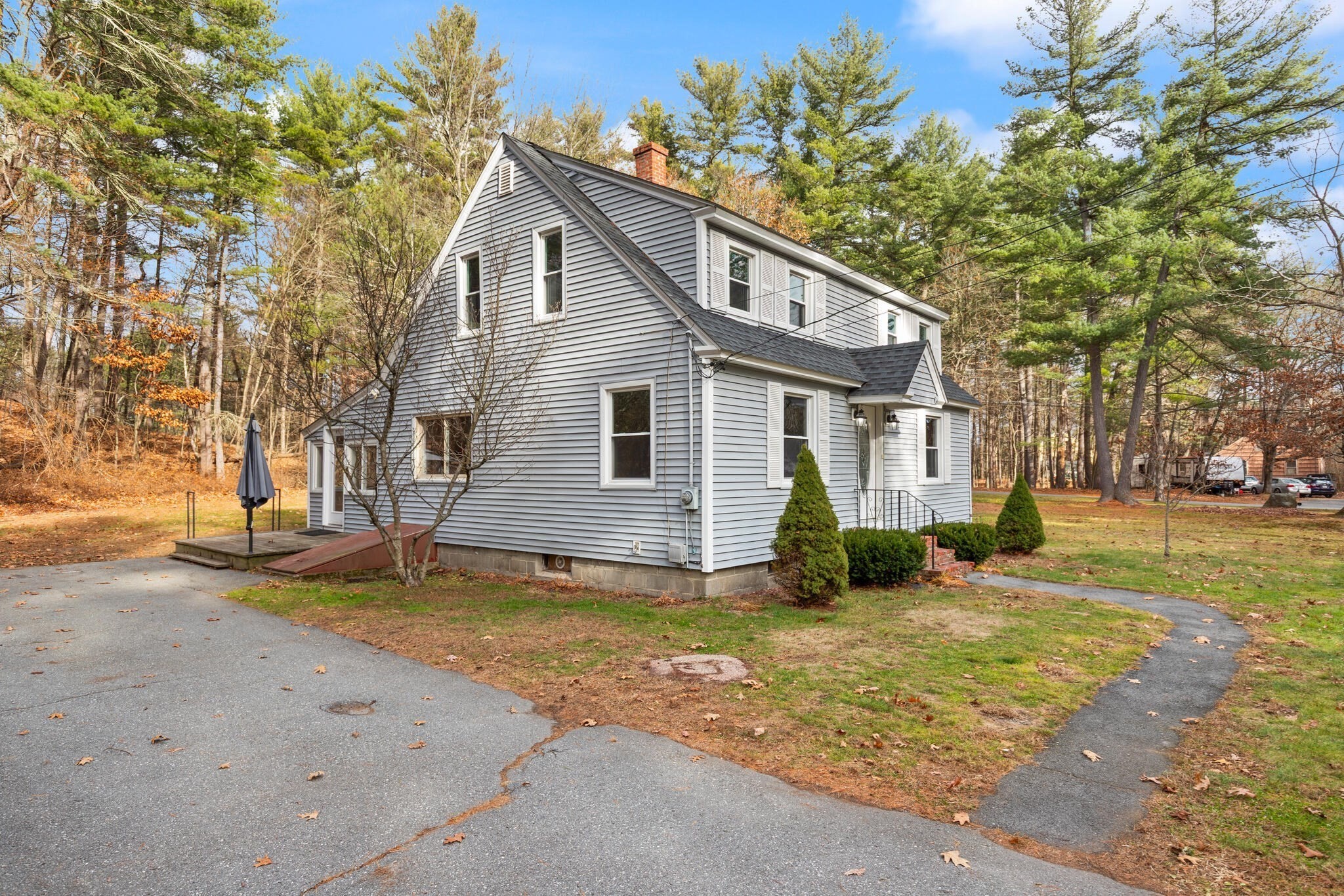 319 Pleasant St, Dunstable, MA 01827 - Image 4