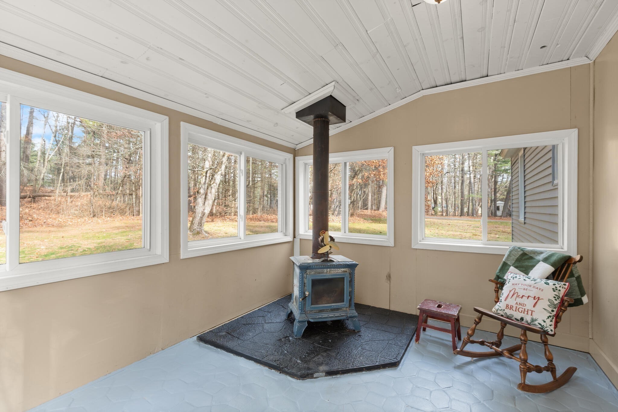 319 Pleasant St, Dunstable, MA 01827 - Image 31
