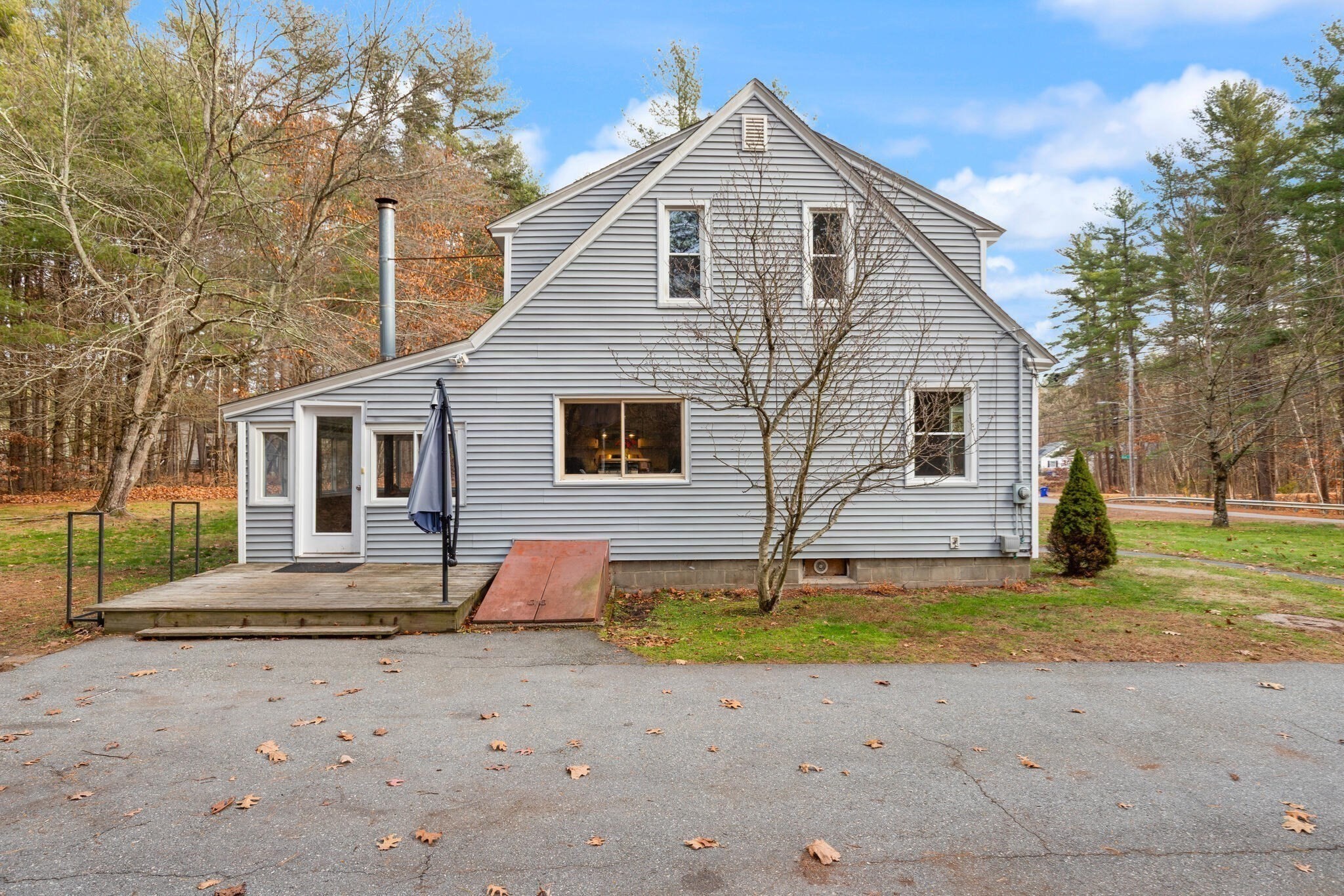 319 Pleasant St, Dunstable, MA 01827 - Image 34