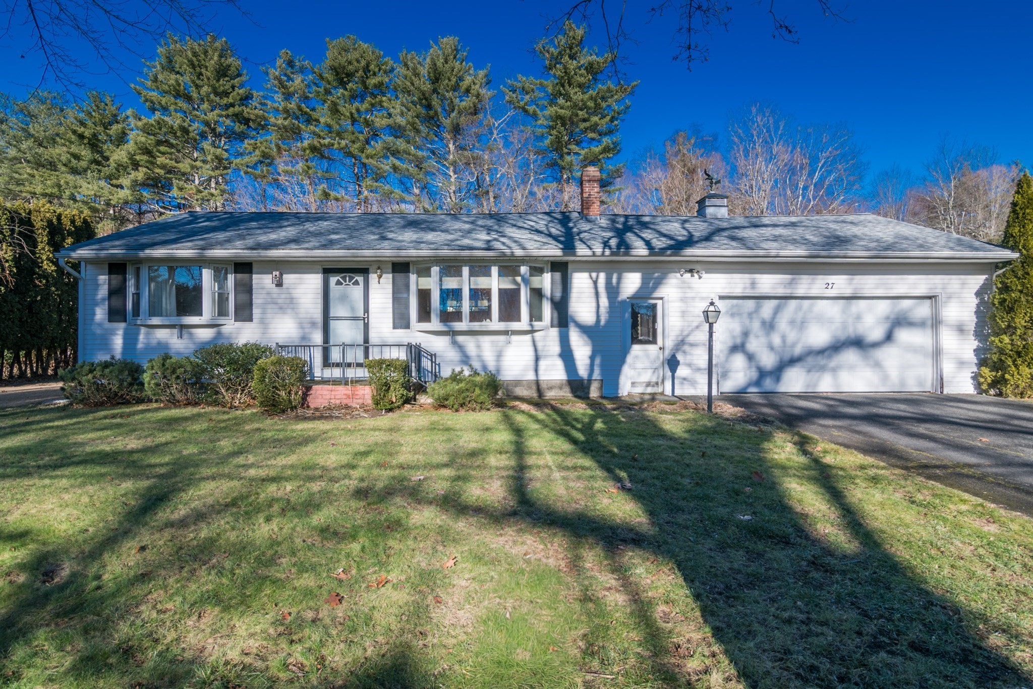 27 Lunt Dr, Greenfield, MA 01301 - Image 2