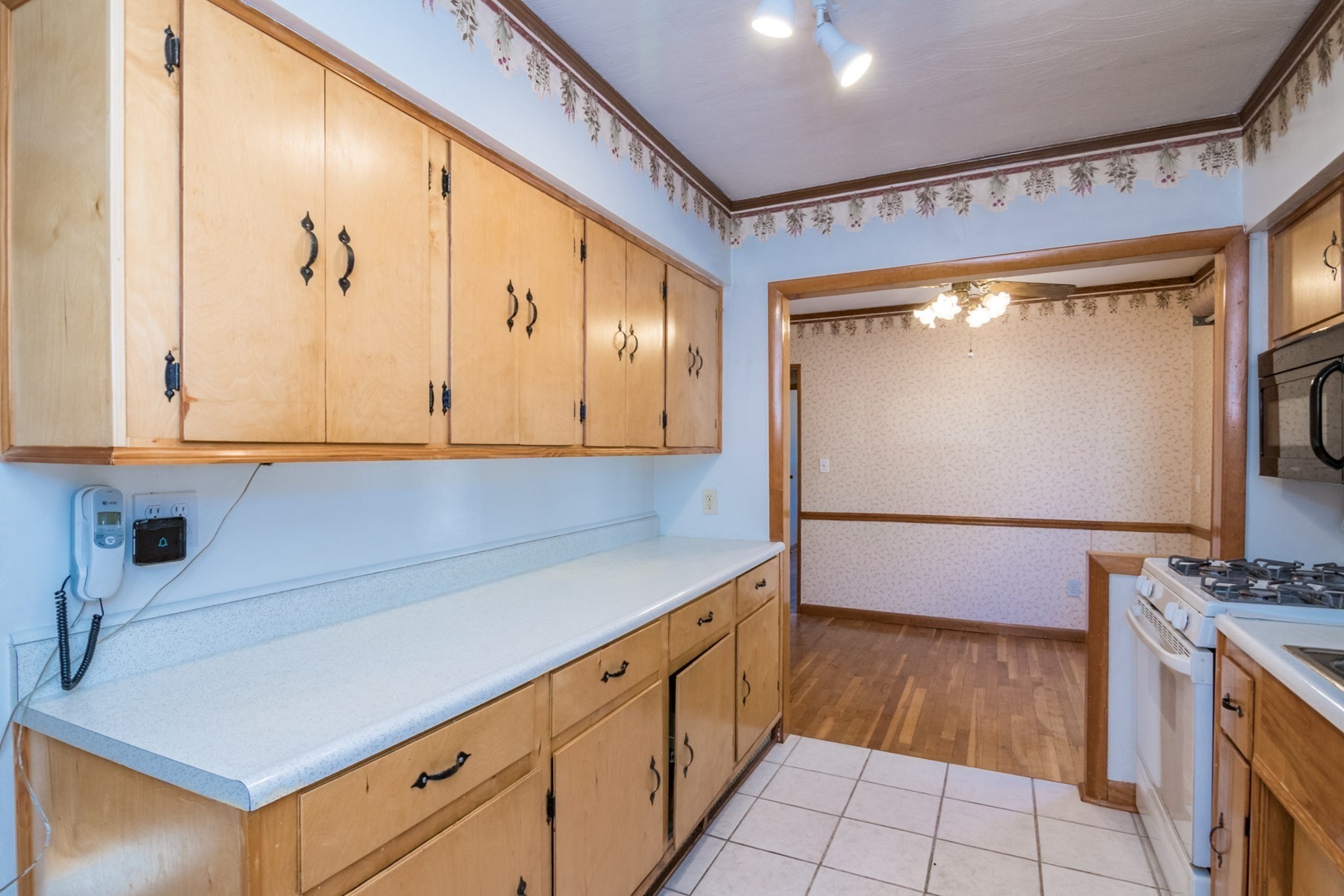 27 Lunt Dr, Greenfield, MA 01301 - Image 11