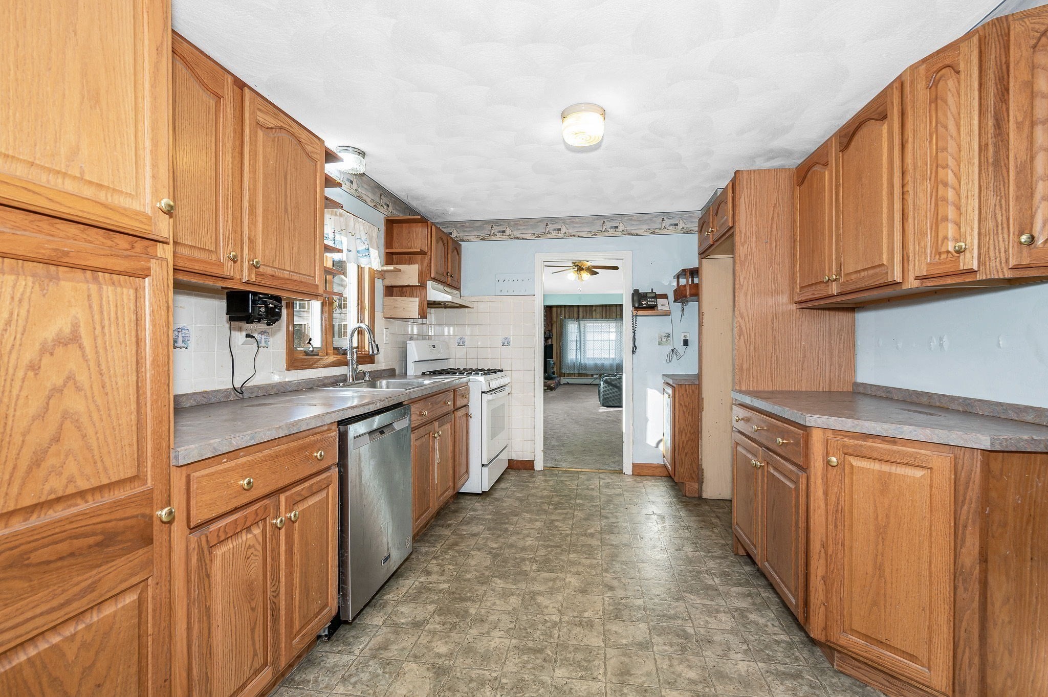 114 Lake Street, Wilmington, MA 01887 - Image 12