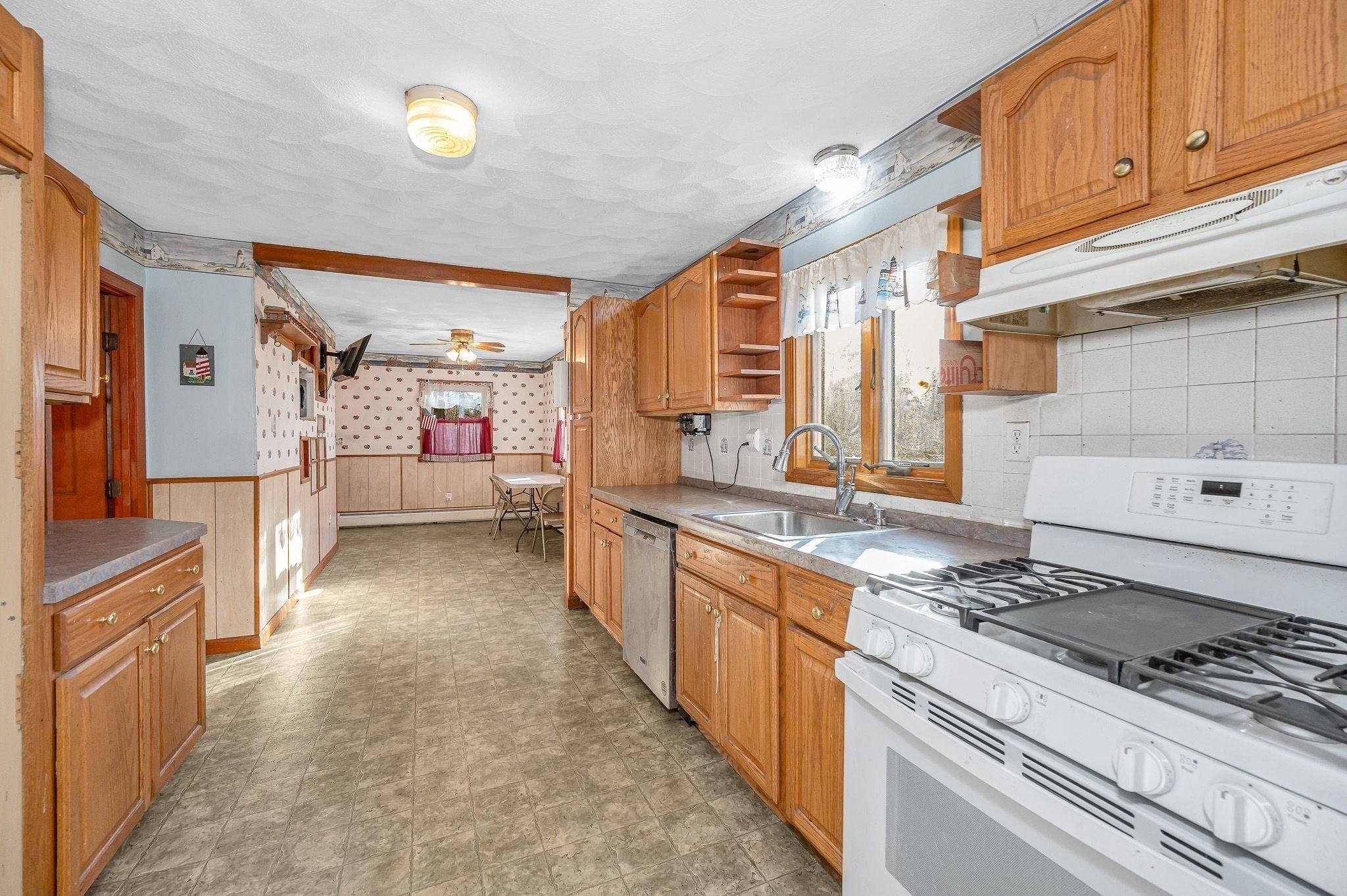 114 Lake Street, Wilmington, MA 01887 - Image 9