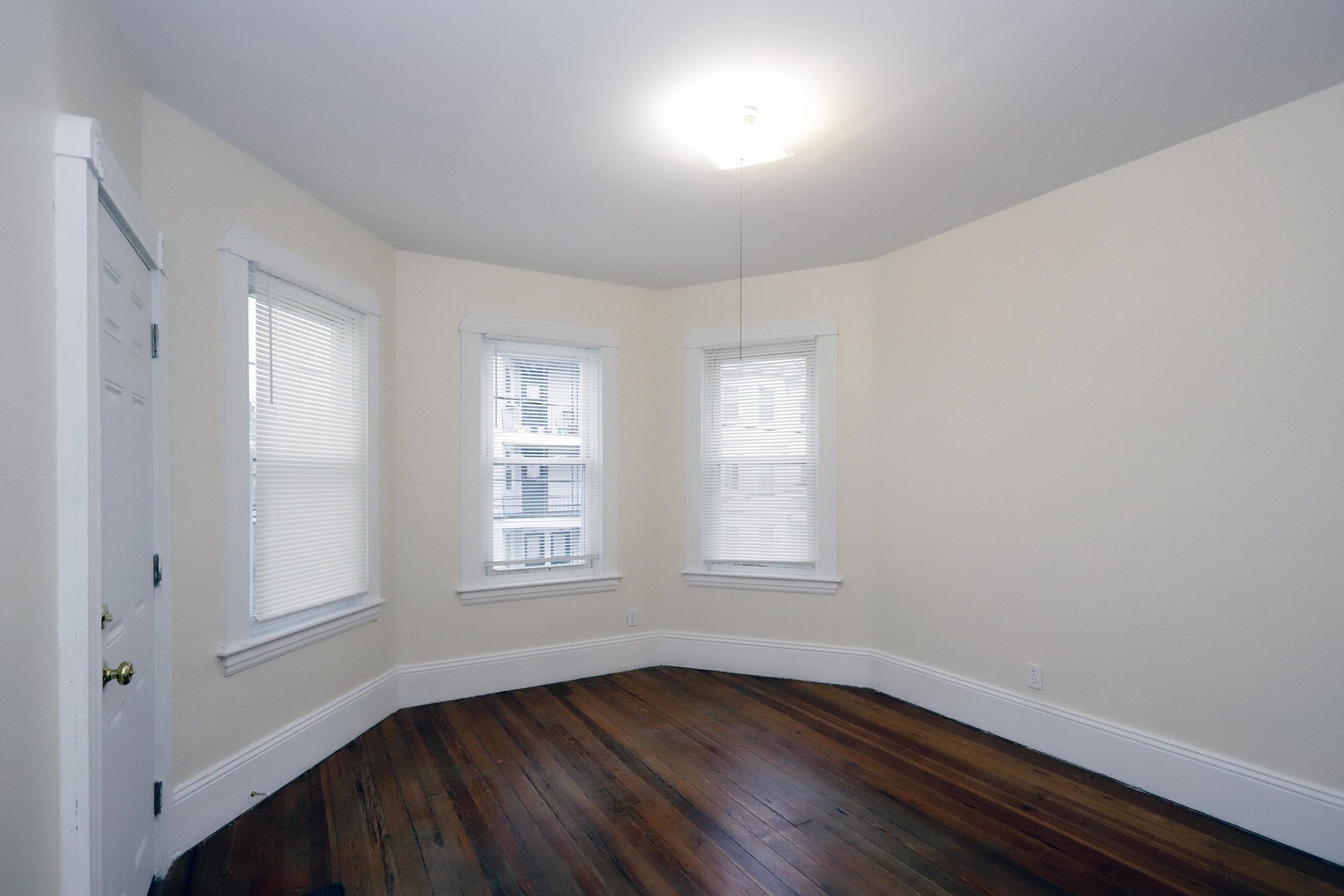 287 Coffin Ave, New Bedford, MA 02746 - Image 7