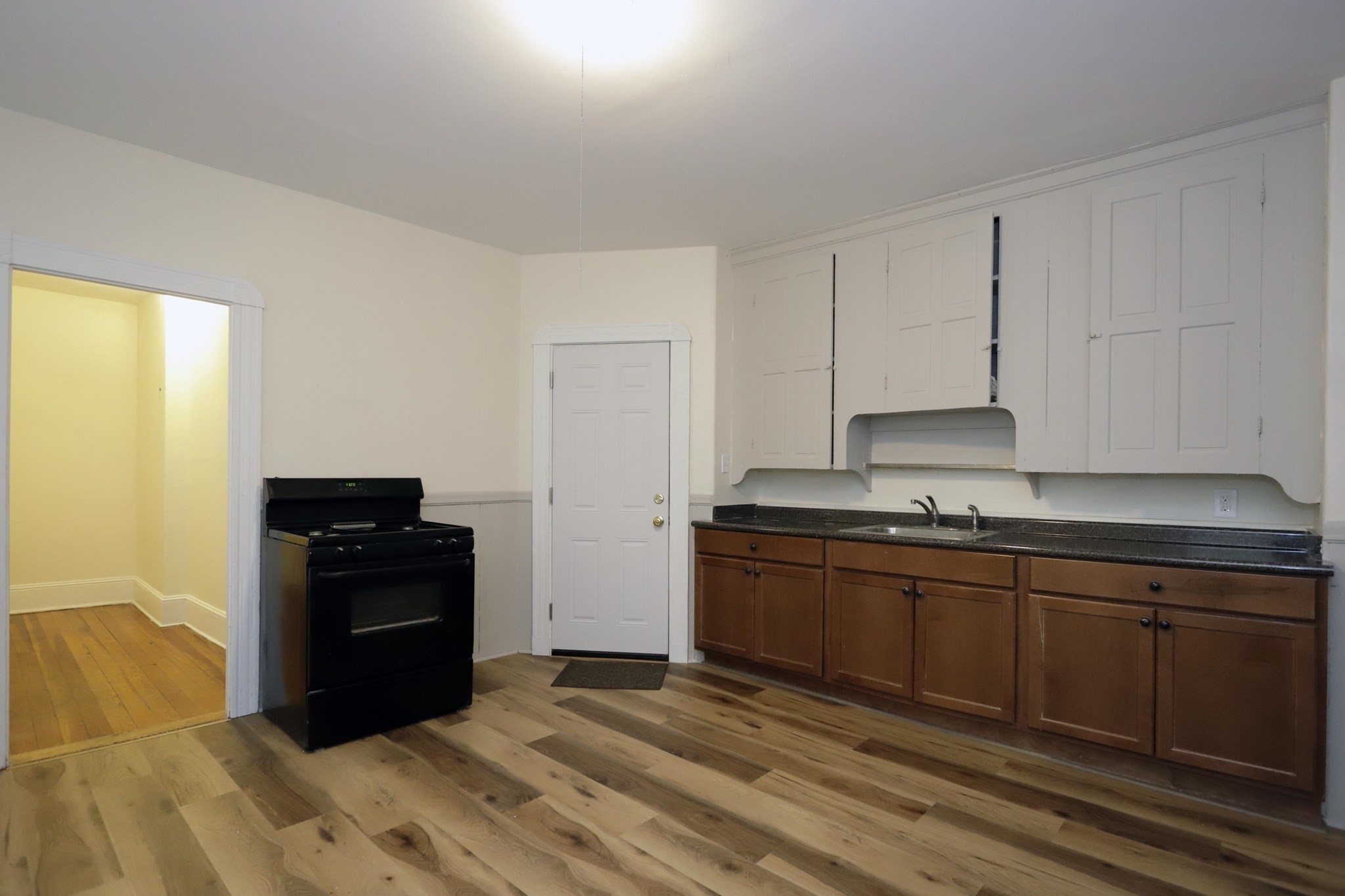 287 Coffin Ave, New Bedford, MA 02746 - Image 9