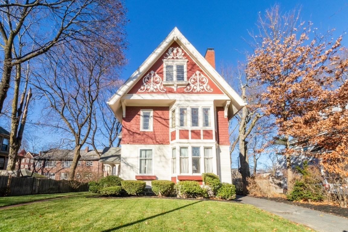 28 Melville Ave, Dorchester, Boston, MA 02124