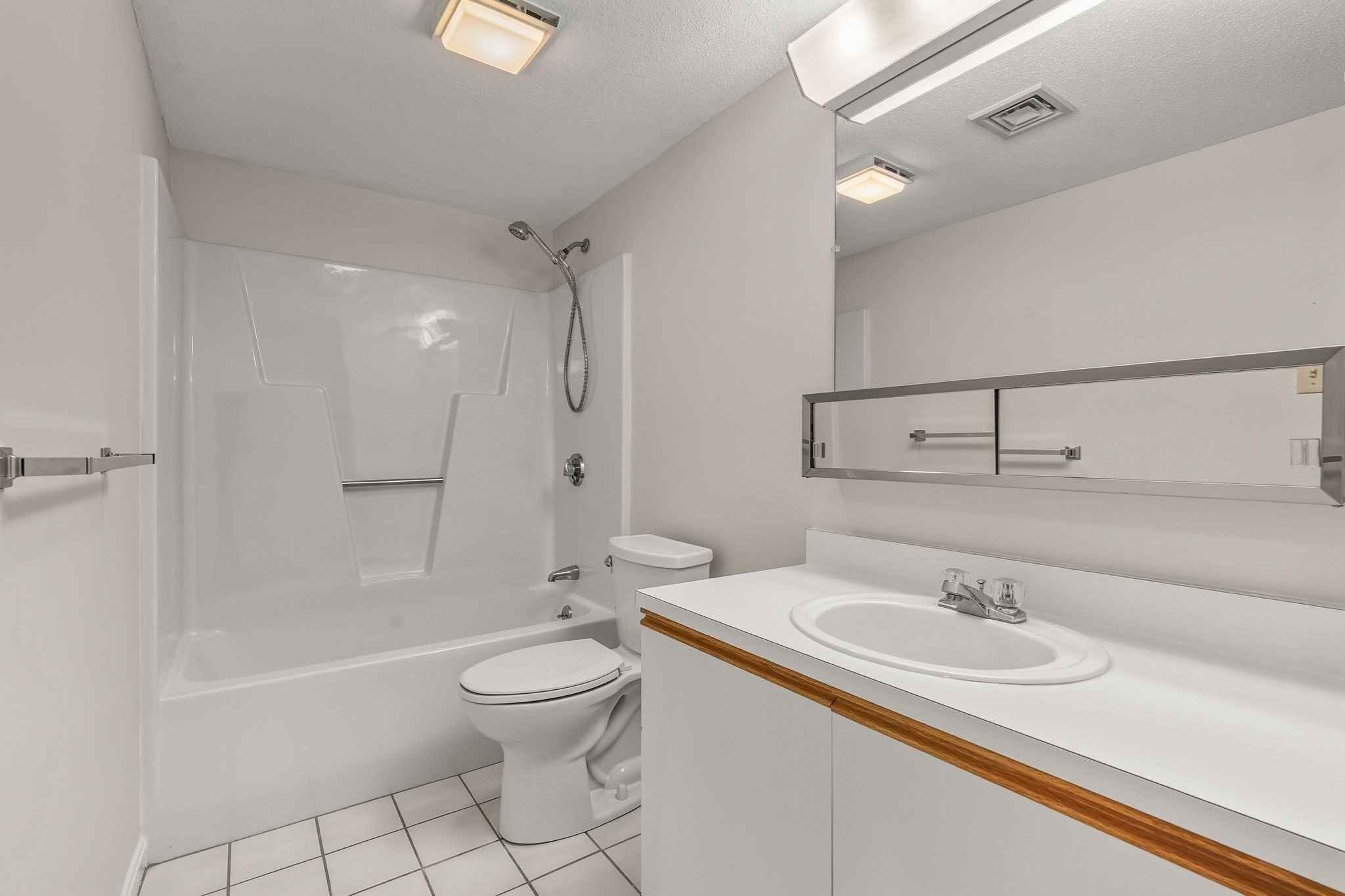 200 Locust St Unit 302, Lynn, MA 01904 - Image 17