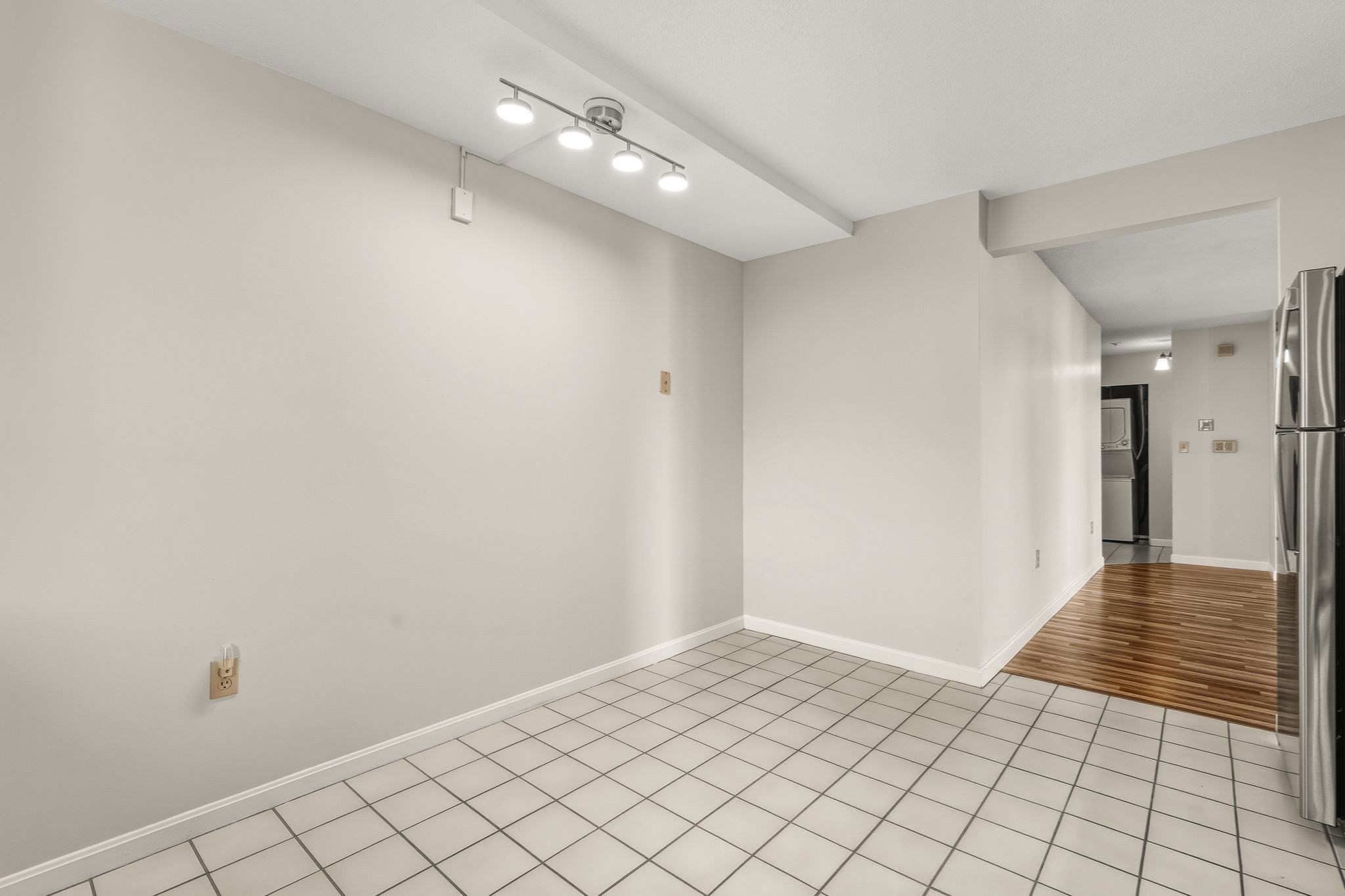 200 Locust St Unit 302, Lynn, MA 01904 - Image 9