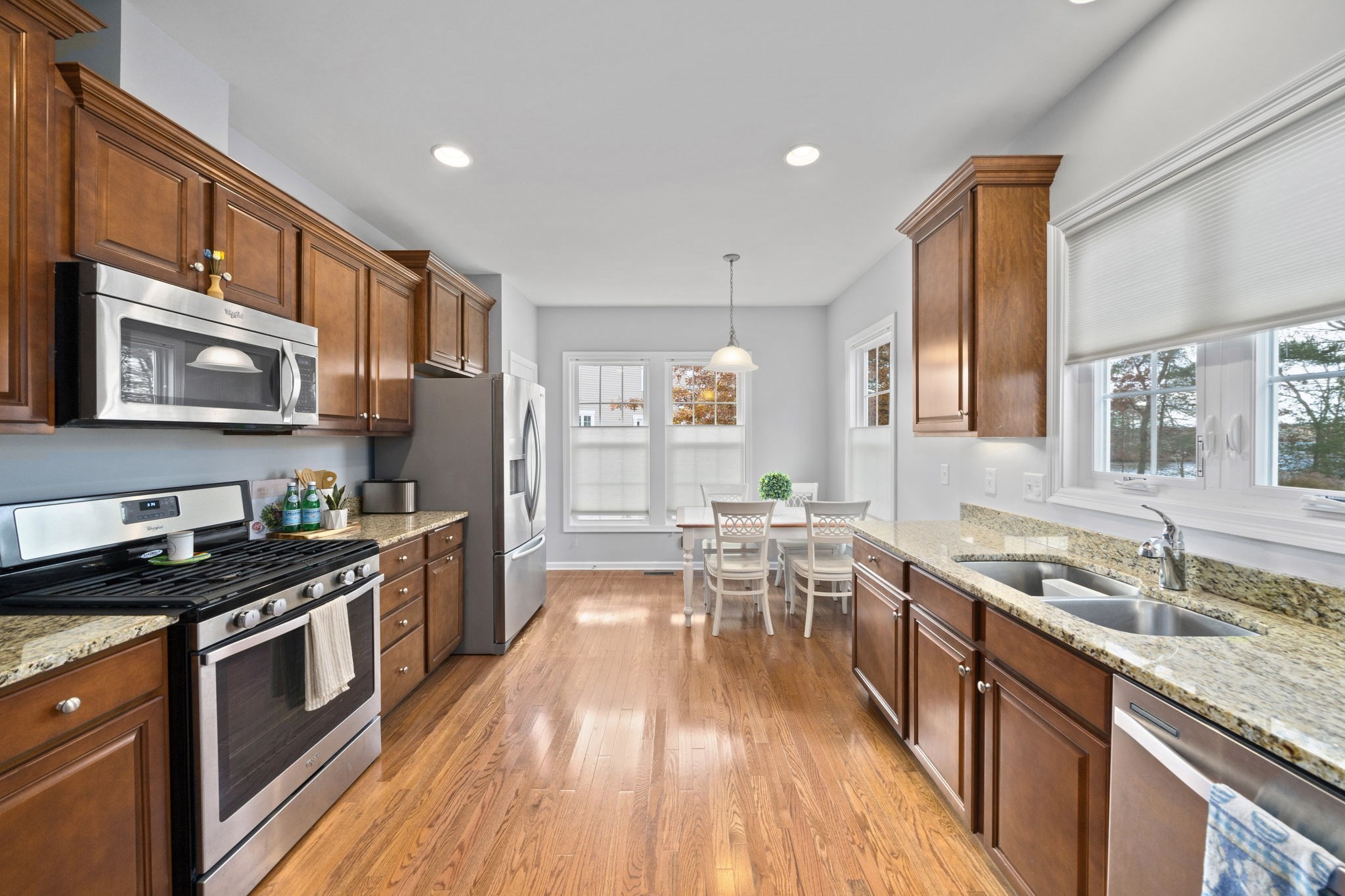 33 Kelly Way Unit 33, Canton, MA 02021 - Image 4