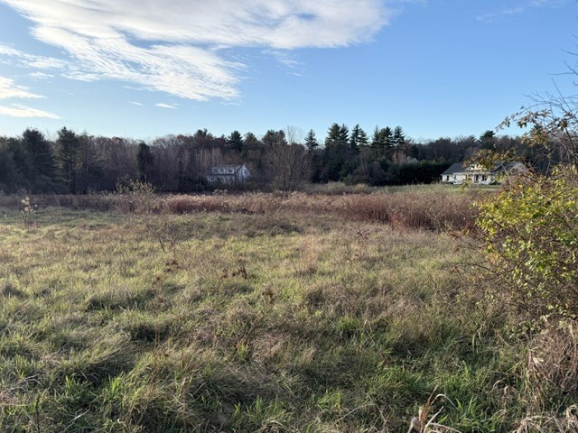 10 Wesley Road, Mendon, MA 01756