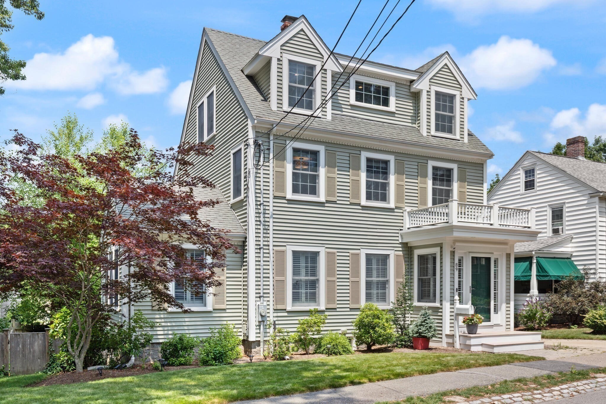 89 Dwinell St, West Roxbury, Boston, MA 02132