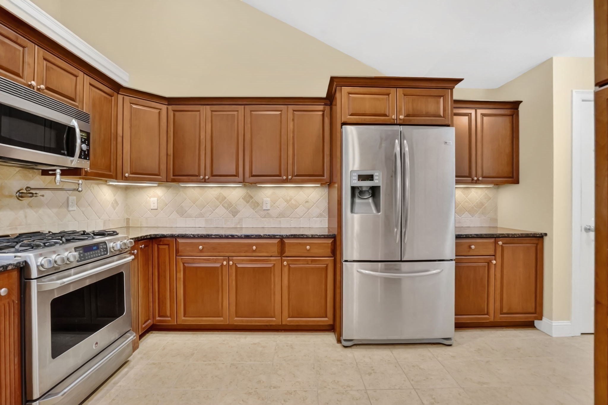 126 Stonybrook Way Unit 126, South Hadley, MA 01075 - Image 18