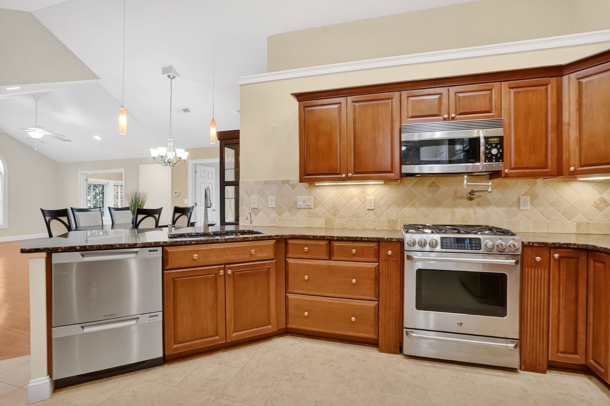 126 Stonybrook Way Unit 126, South Hadley, MA 01075 - Image 20