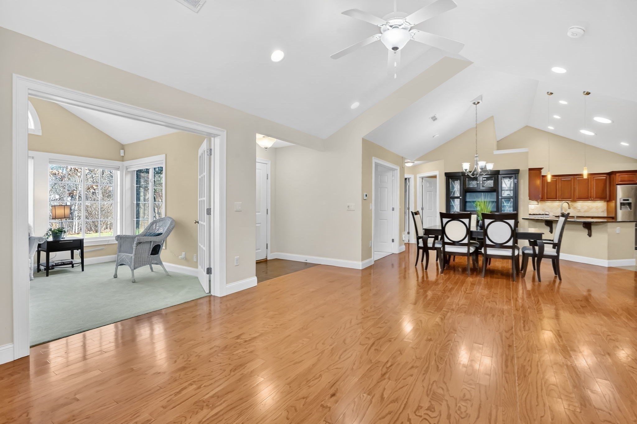 126 Stonybrook Way Unit 126, South Hadley, MA 01075 - Image 9