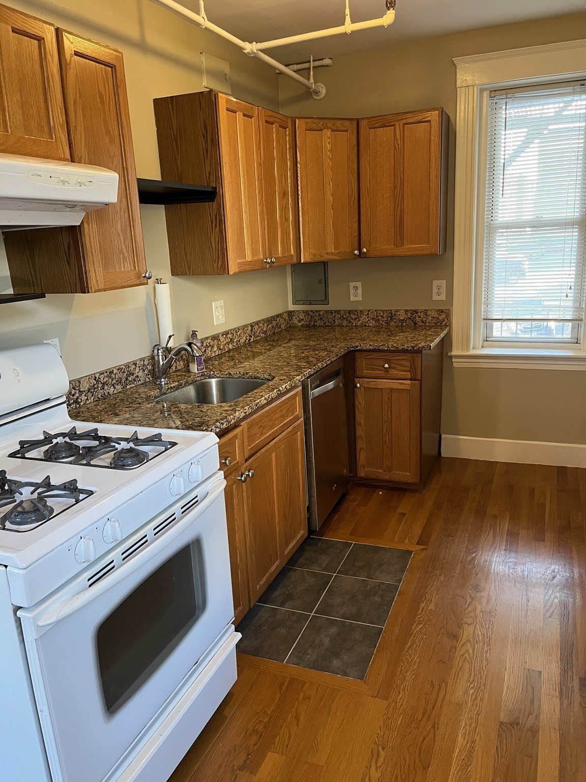 1607 Commonwealth Ave Unit 14, Brighton, Boston, MA 02135 - Image 3