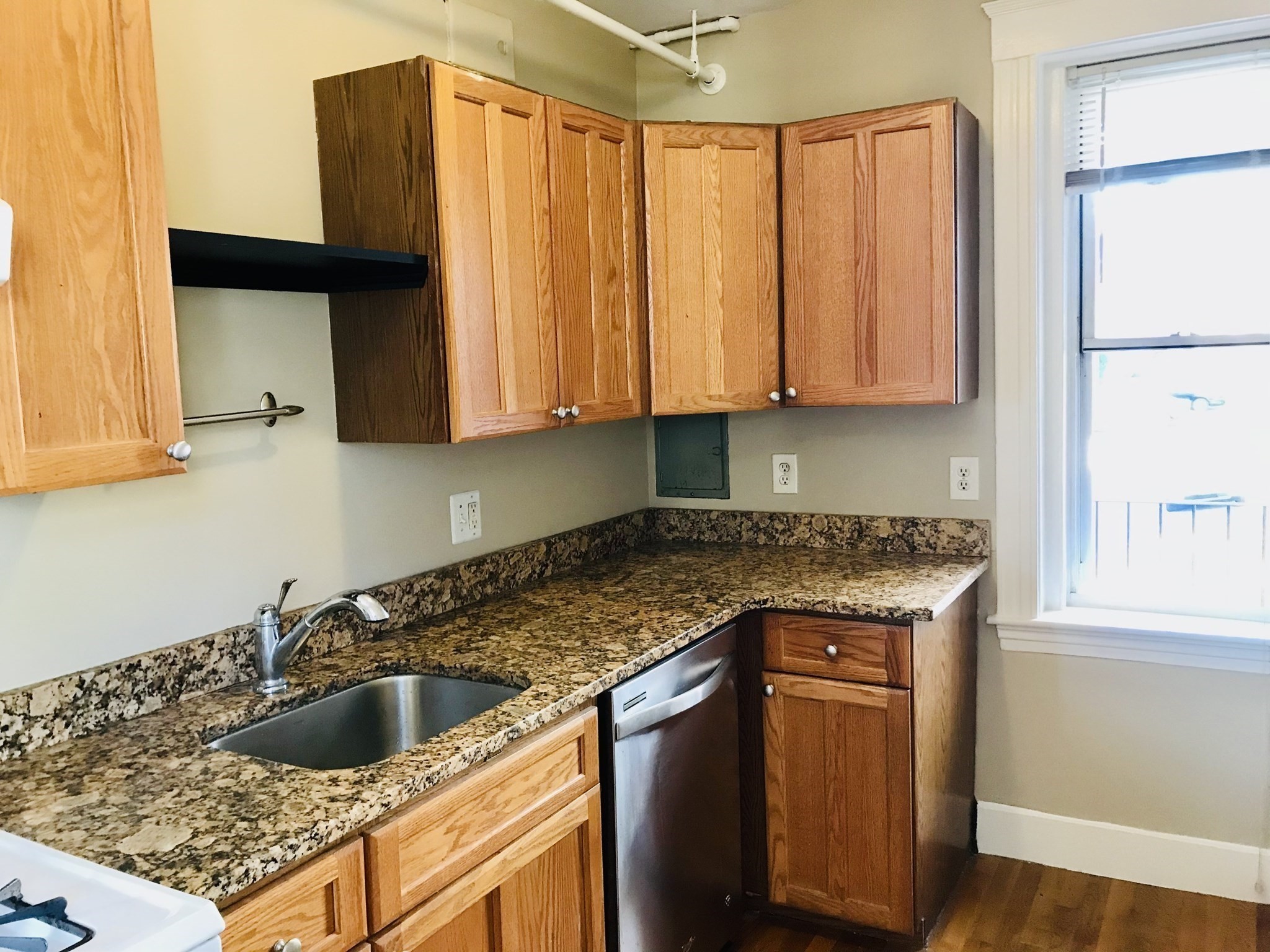 1607 Commonwealth Ave Unit 14, Brighton, Boston, MA 02135 - Image 4