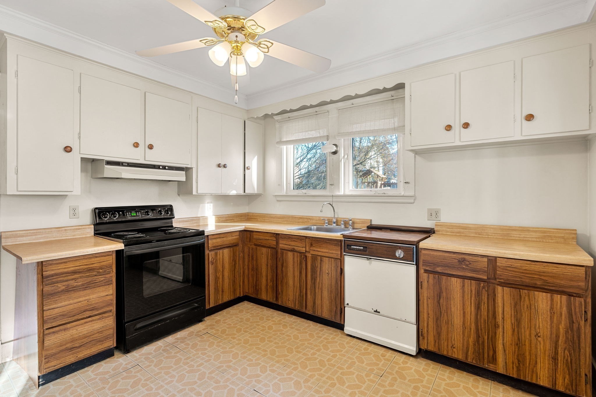 139 Whitman Ave, Melrose, MA 02176 - Image 6