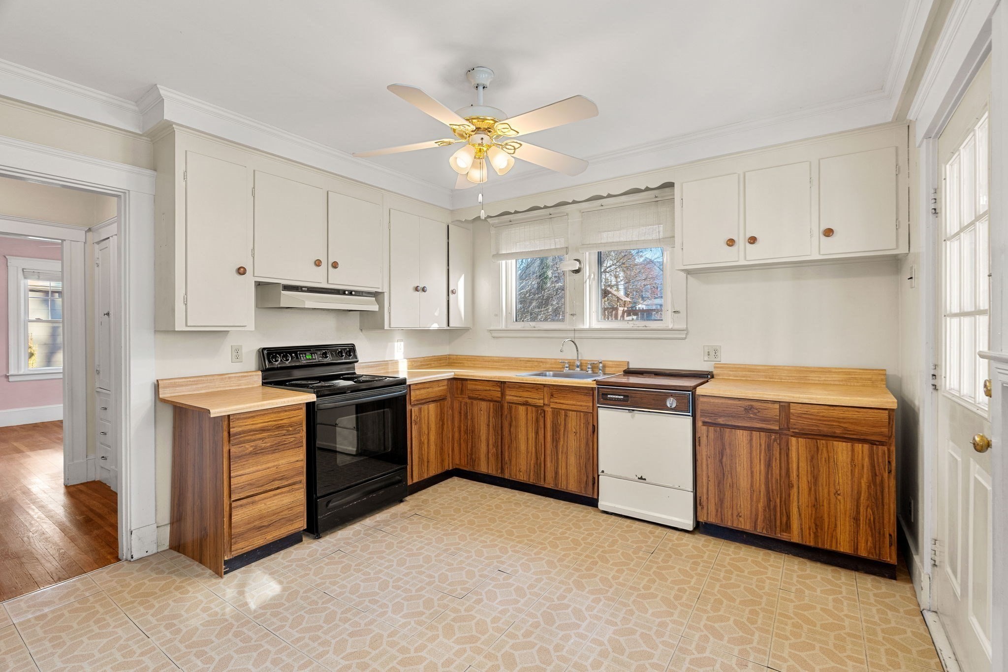 139 Whitman Ave, Melrose, MA 02176 - Image 7