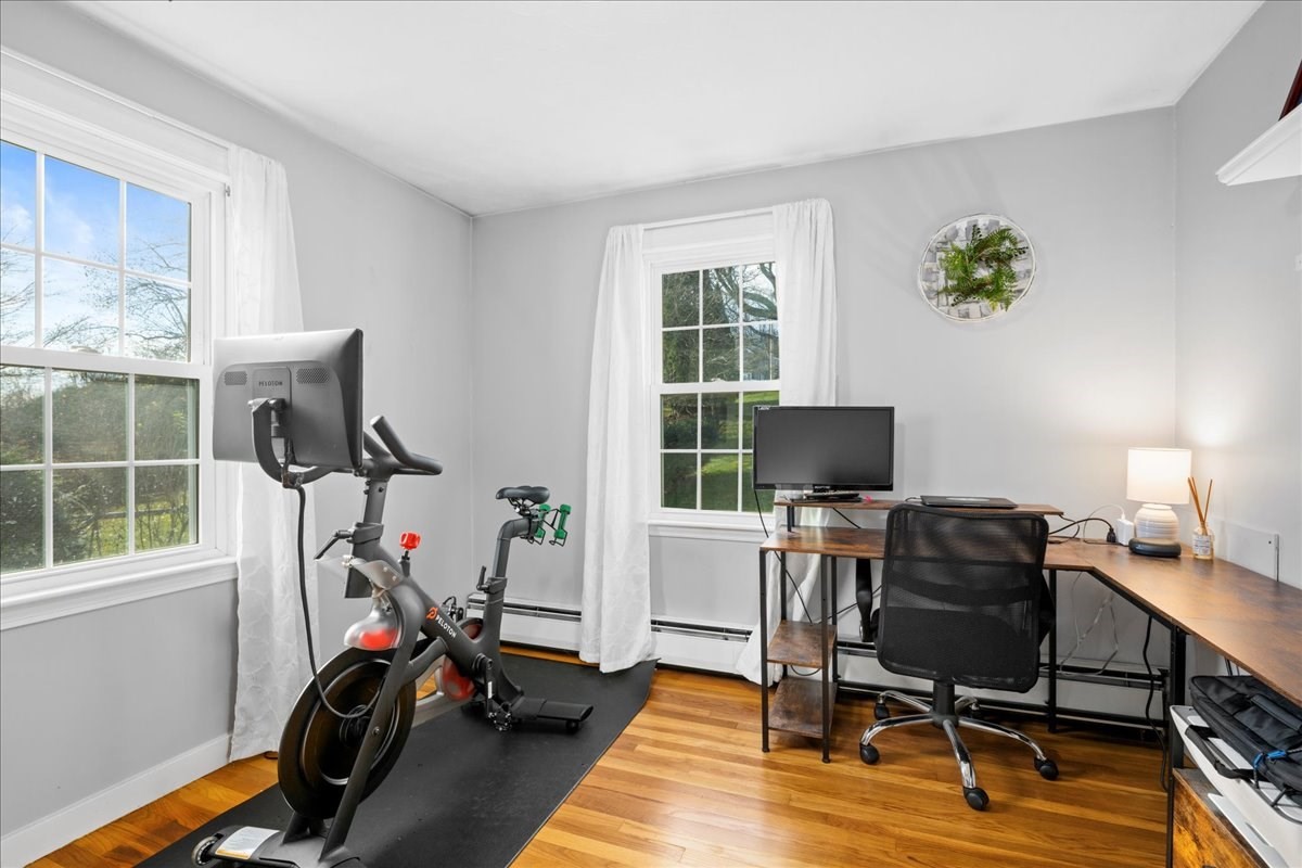 22 Lesley Ave, Auburn, MA 01501 - Image 11