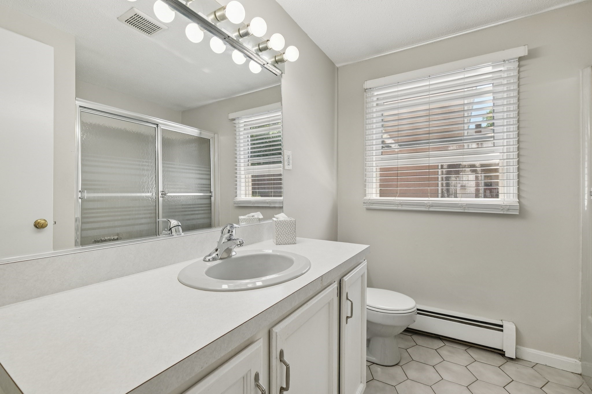 35 Springvale Avenue, Chelsea, MA 02150 - Image 11